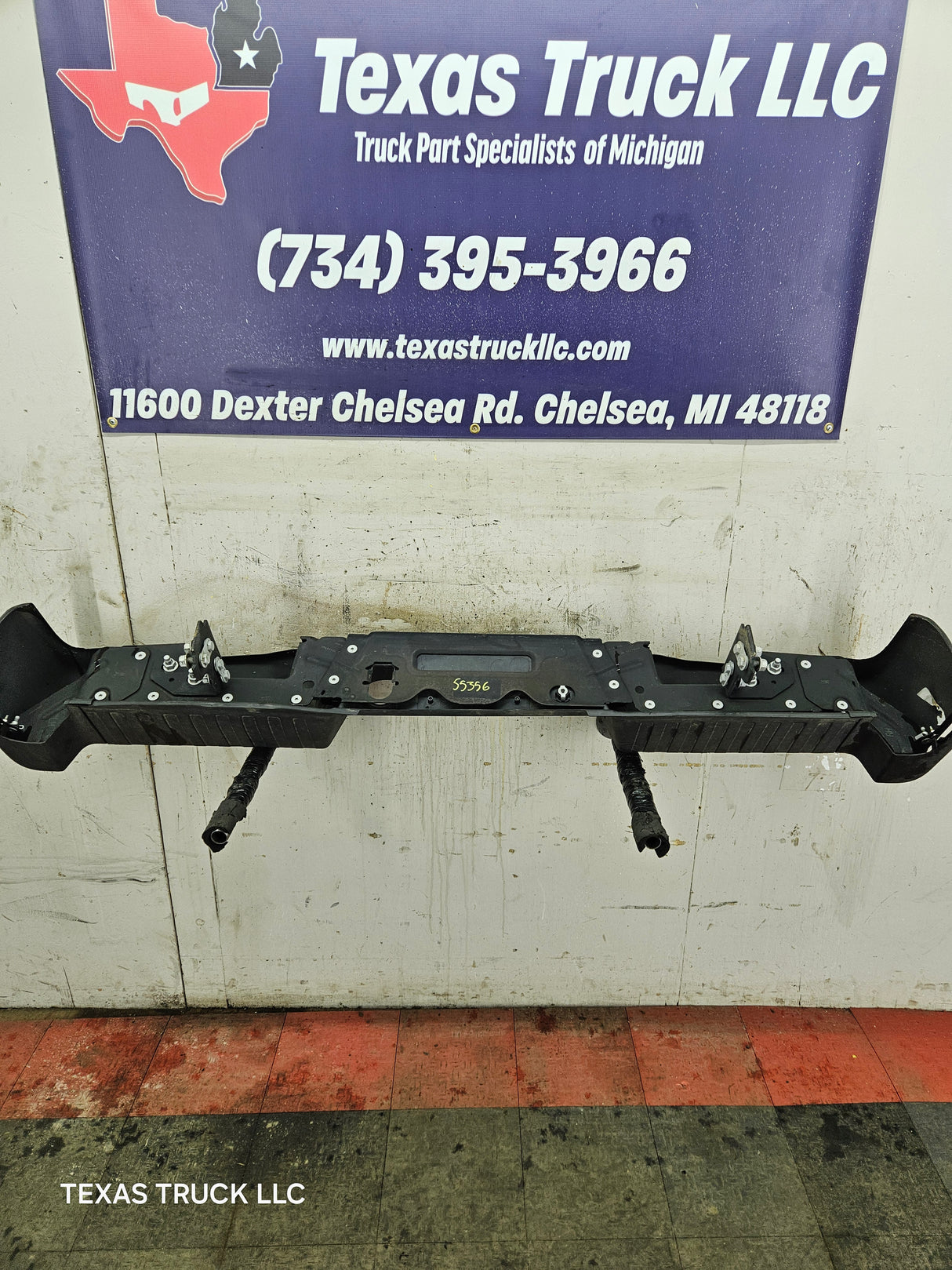 2017-2022 Ford Super Duty Rear Bumper F250 F350 F450 painted with parking aid sensor holes