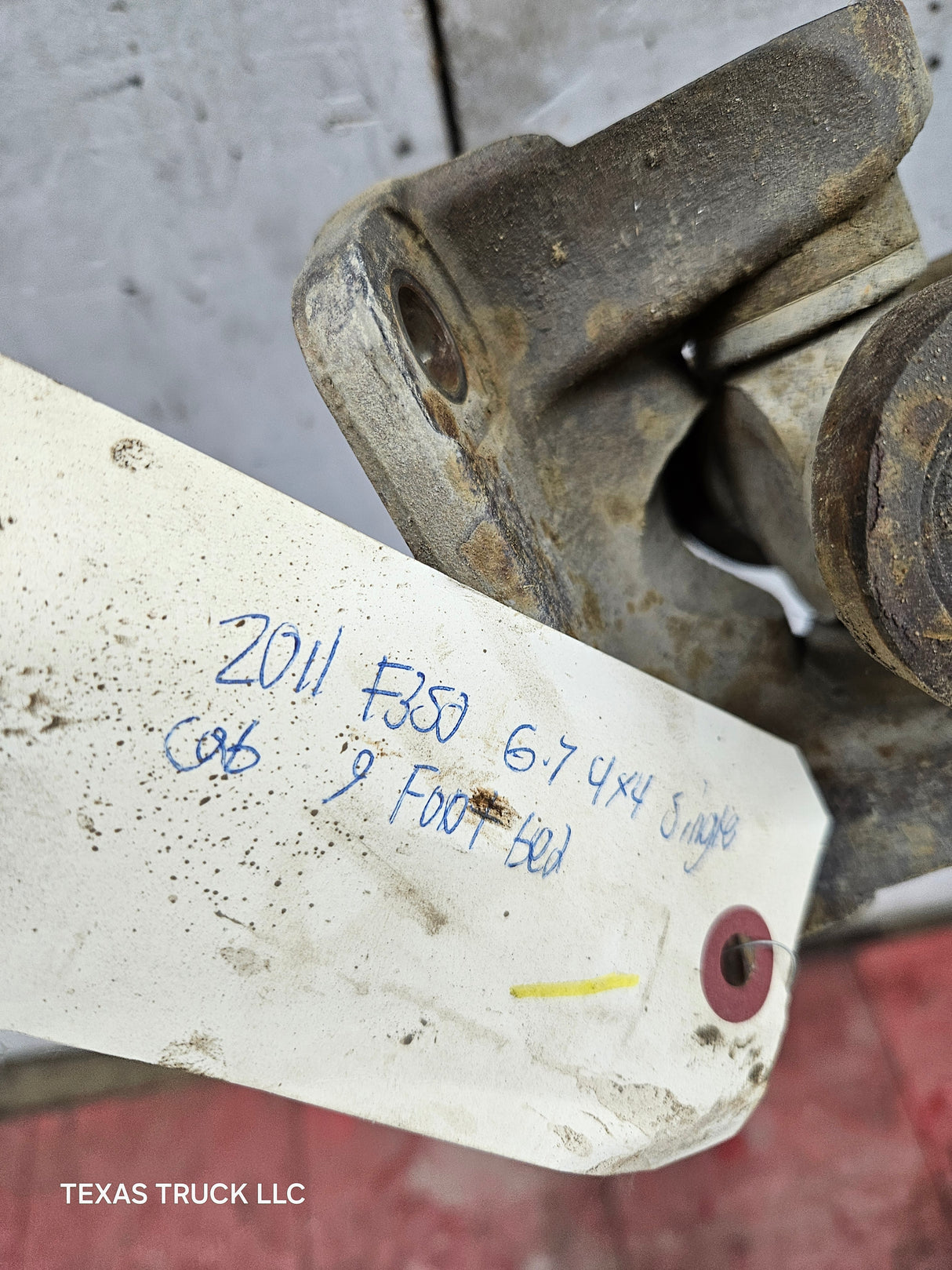 2011-2016 Ford F250 F350 F450 F550 Super Duty Front Drive Shaft BC34-4A376-EA