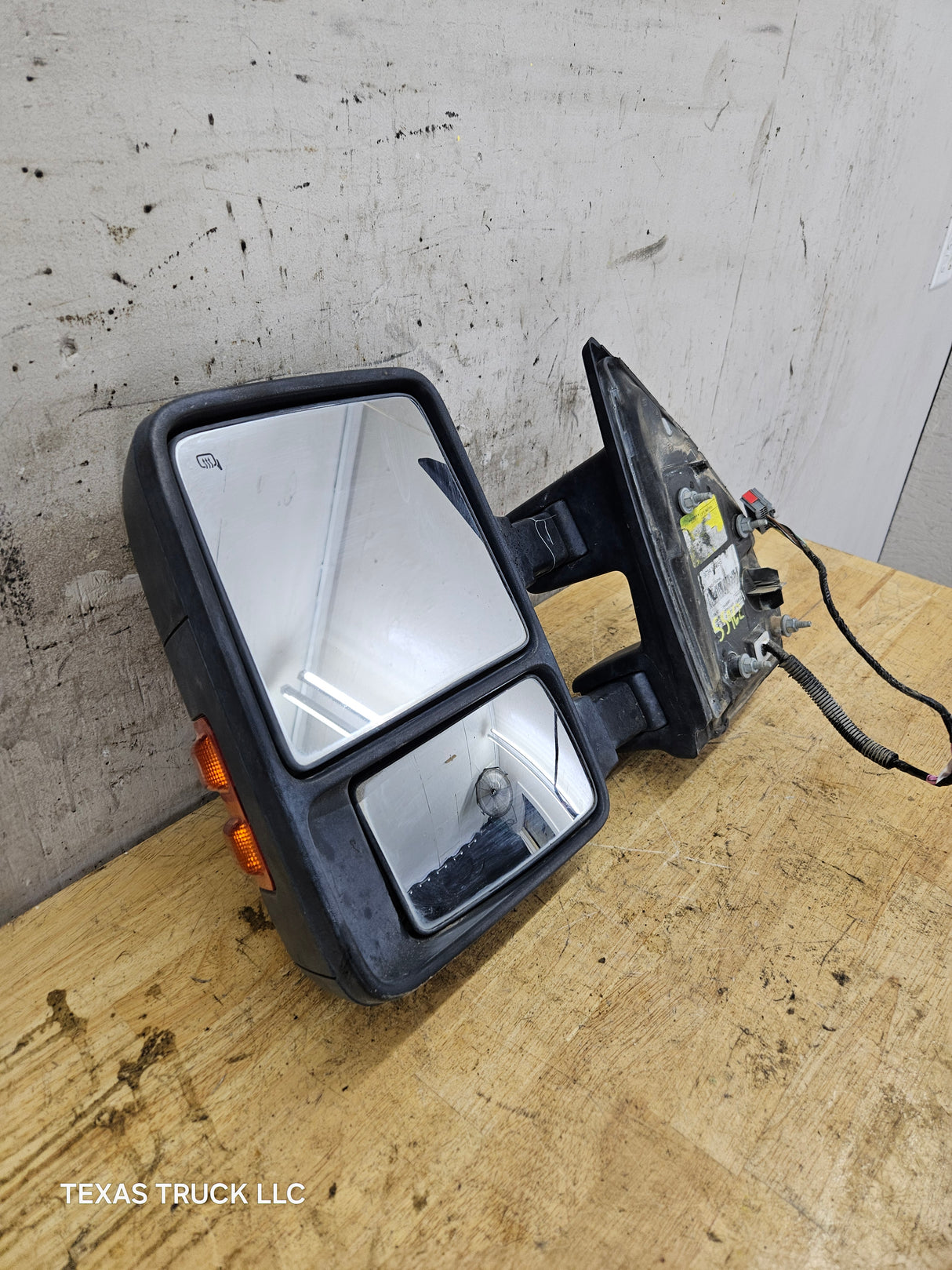 2008-2010 Ford Super Duty F250 F350 F450 F550 LH Driver Side Power & Heated Towing Mirror OEM