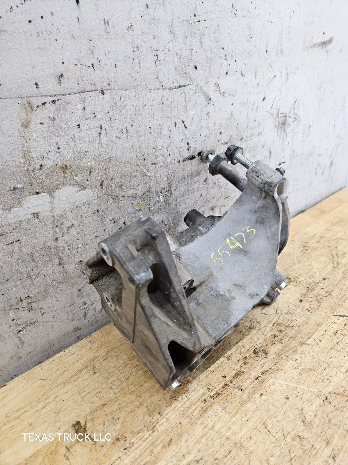 2011-2016 6.7L Power Stroke Alternator Bracket BC3Q-3C631-AC Ford Super Duty F250 F350