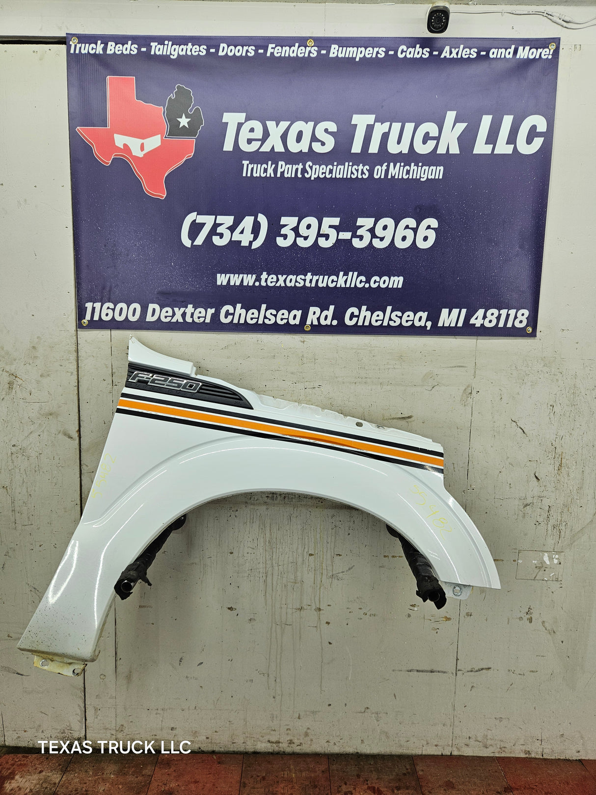 2011-2016 Ford Super Duty F250 F350 RH Passenger Side Front Fender Quarter Panel - Oxford White