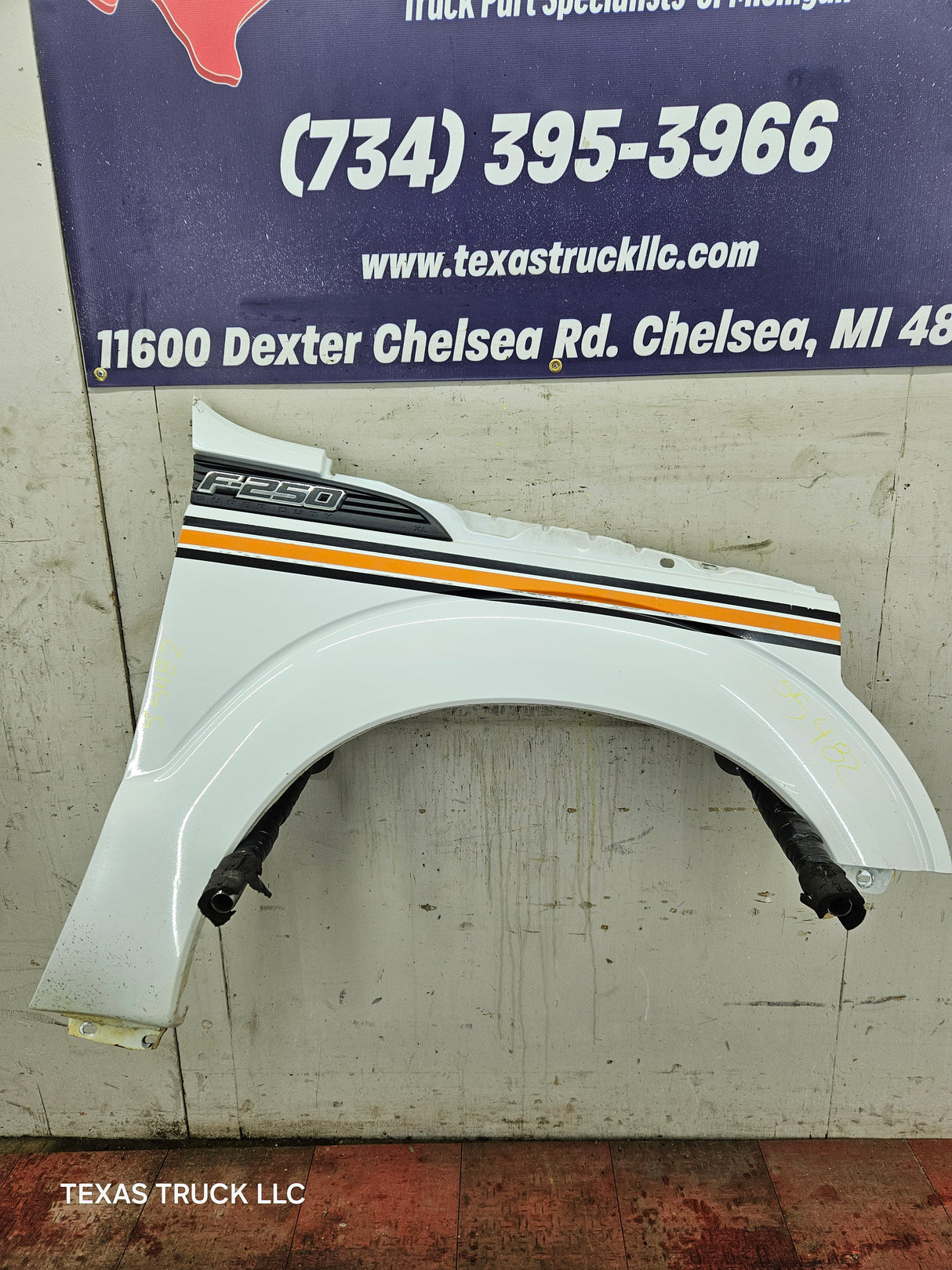 2011-2016 Ford Super Duty F250 F350 RH Passenger Side Front Fender Quarter Panel - Oxford White