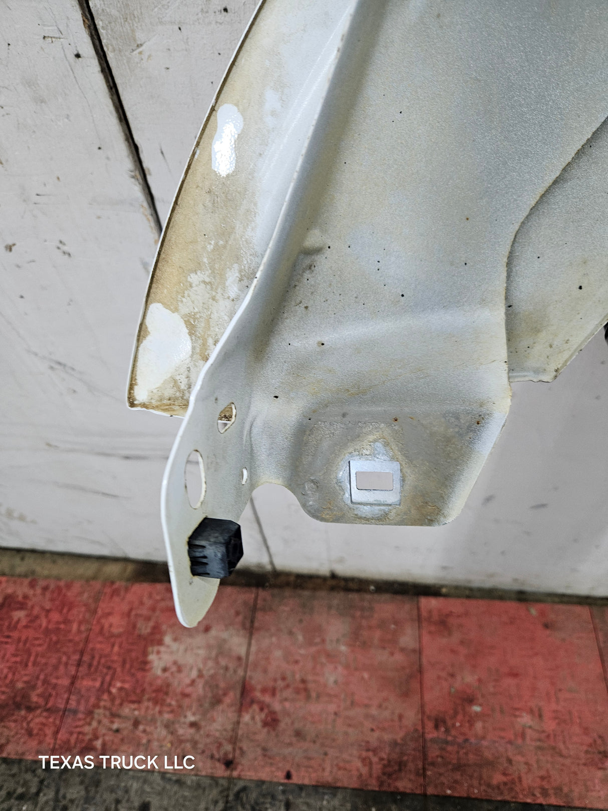 2011-2016 Ford Super Duty F250 F350 RH Passenger Side Front Fender Quarter Panel - Oxford White
