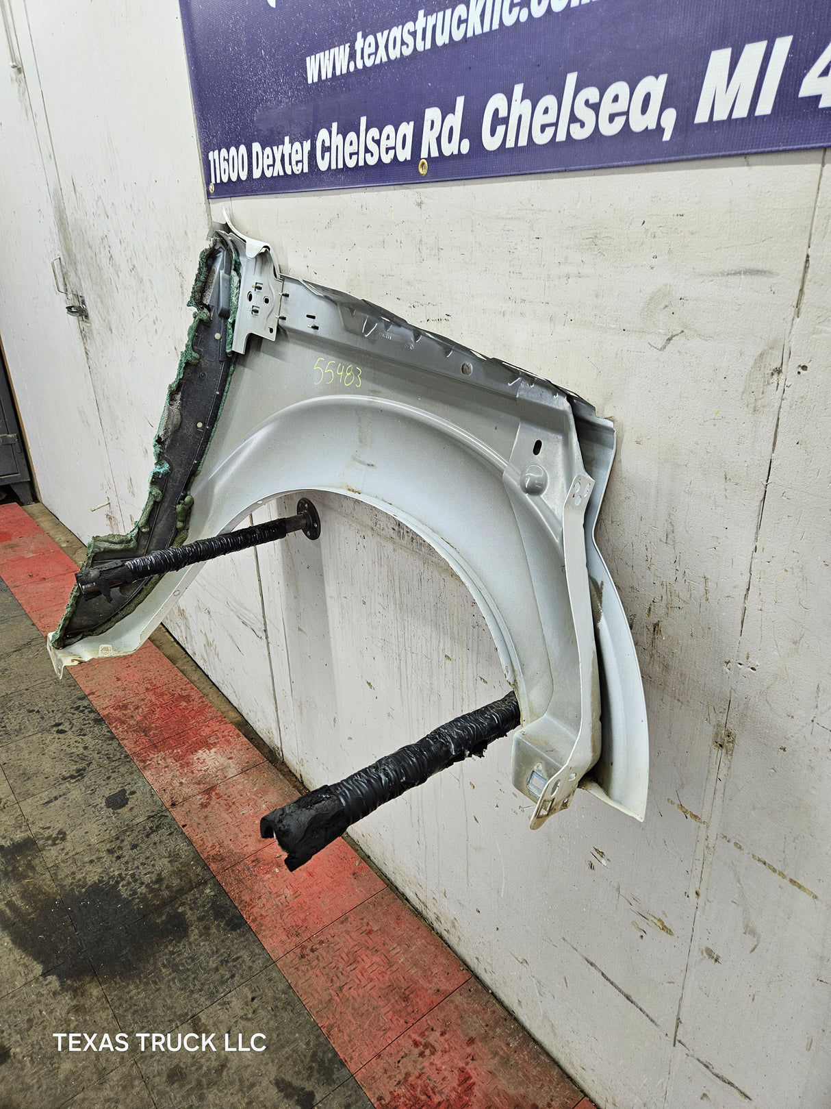 2011-2016 Ford Super Duty F250 F350 LH Driver Side Front Fender - Oxford White