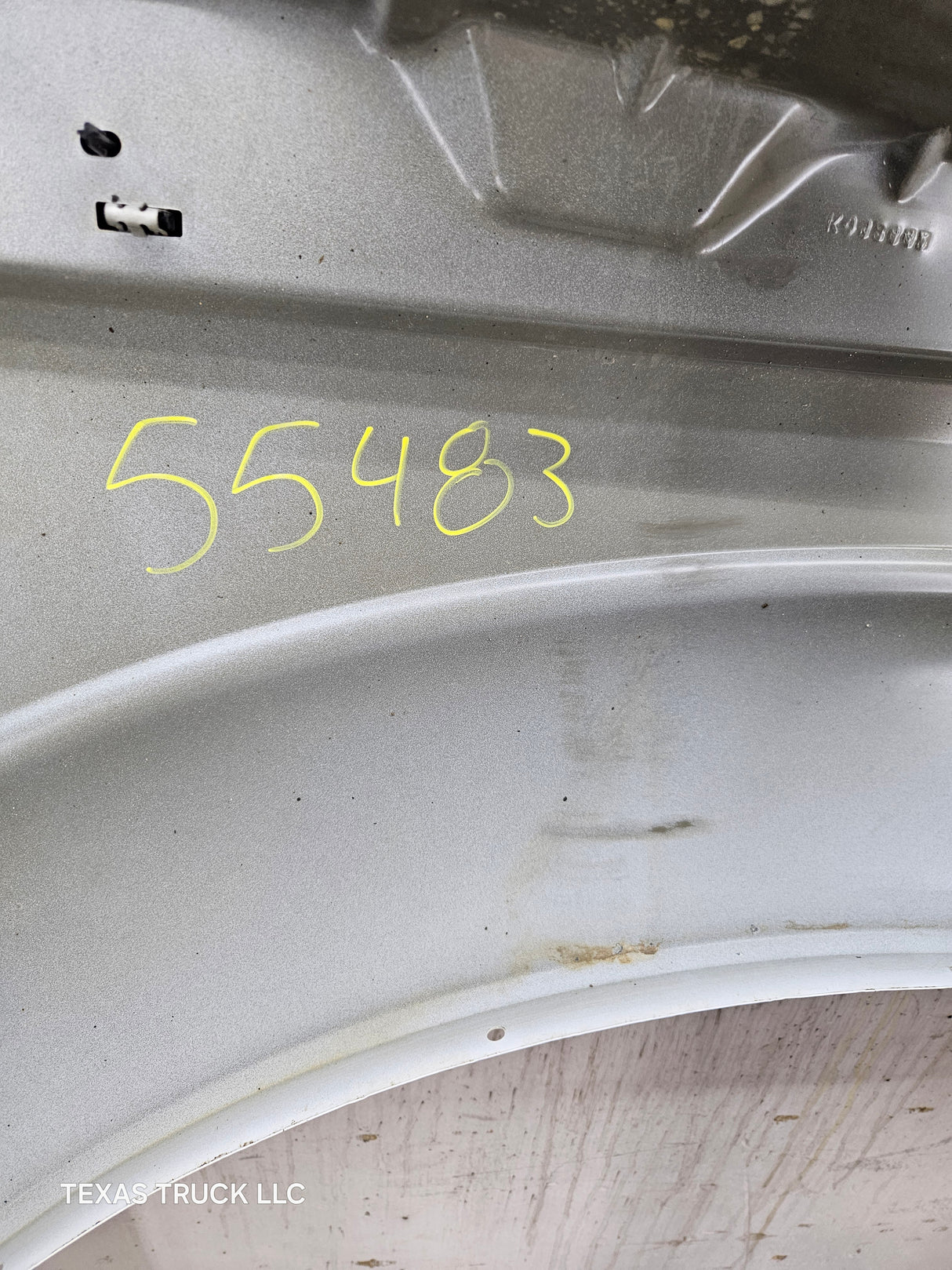 2011-2016 Ford Super Duty F250 F350 LH Driver Side Front Fender - Oxford White