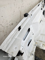 2003-2007 Chevrolet Silverado / Tahoe / Suburban 1500 2500 3500 HD RH Passenger Side "Cateye" Front Fender - Summit White