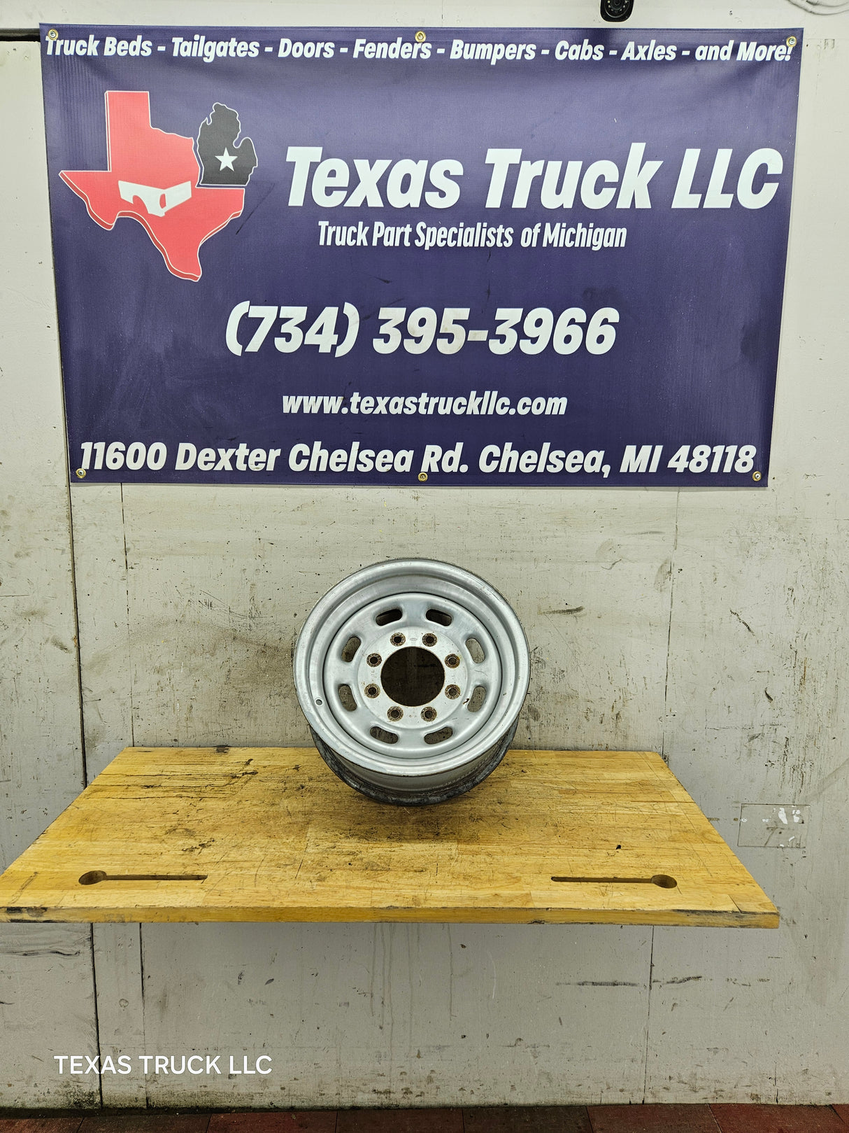 1999-2004 Ford F250 F350 Super Duty Excursion 16" Steel Wheel Rim