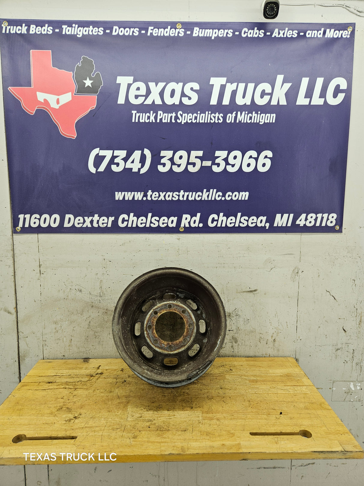 1999-2004 Ford F250 F350 Super Duty Excursion 16" Steel Wheel Rim