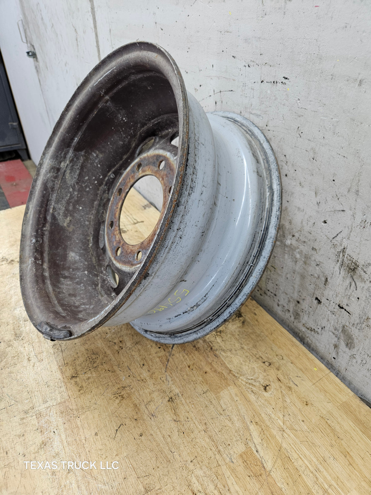 1999-2004 Ford F250 F350 Super Duty Excursion 16" Steel Wheel Rim
