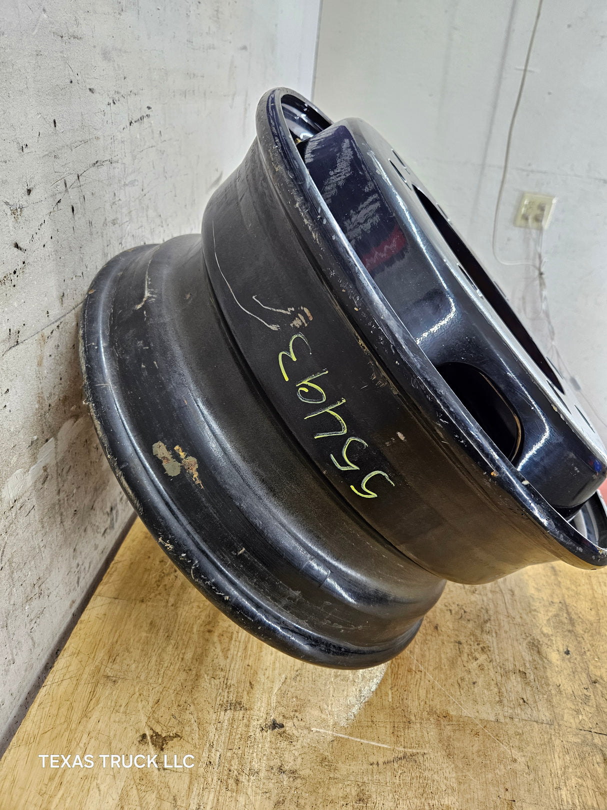 Trailer Wheel, 17.5"x6.75", 8 on 275MM Bolt Pattern, Steel Black OEM Dual, 221 MM Center Bore, 22 MM, 6200 Lbs Capacity