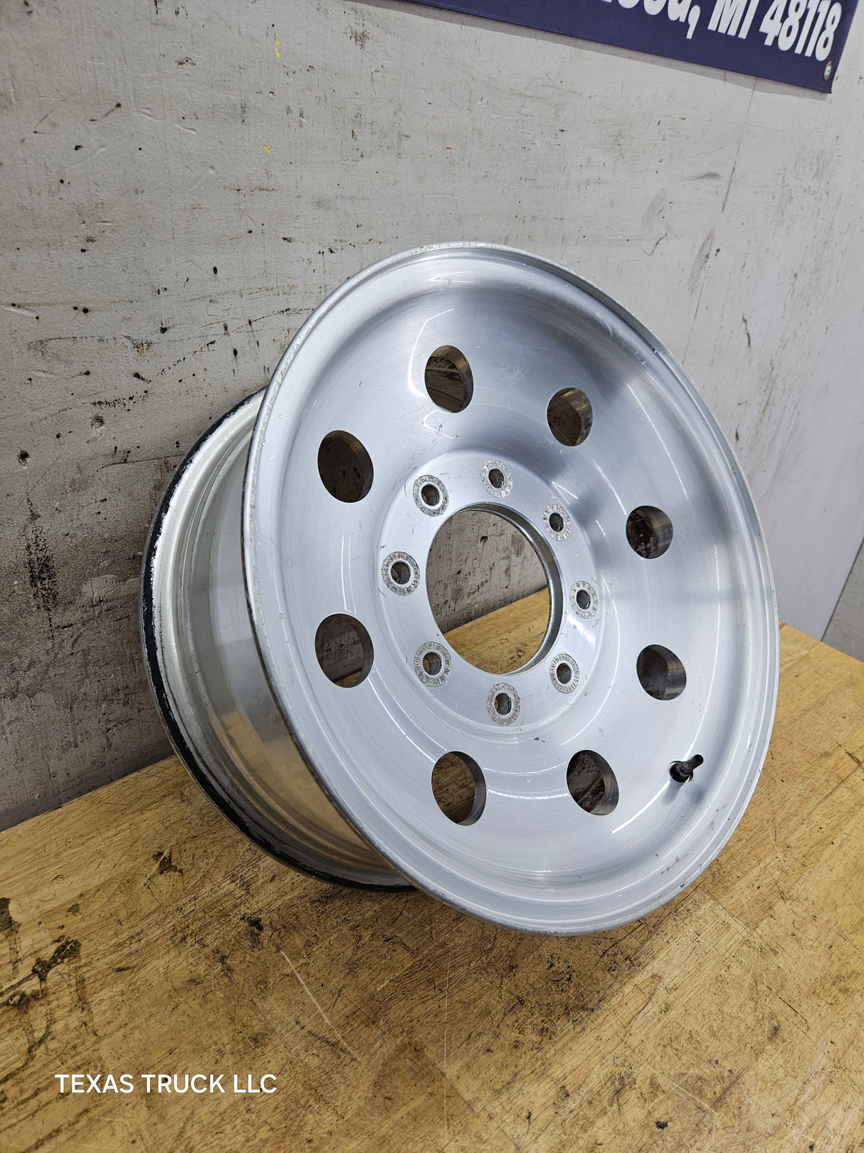 1999-2004 Ford F250 F350 Super Duty Excursion 16" "Brushed" Aluminum Wheel Rim