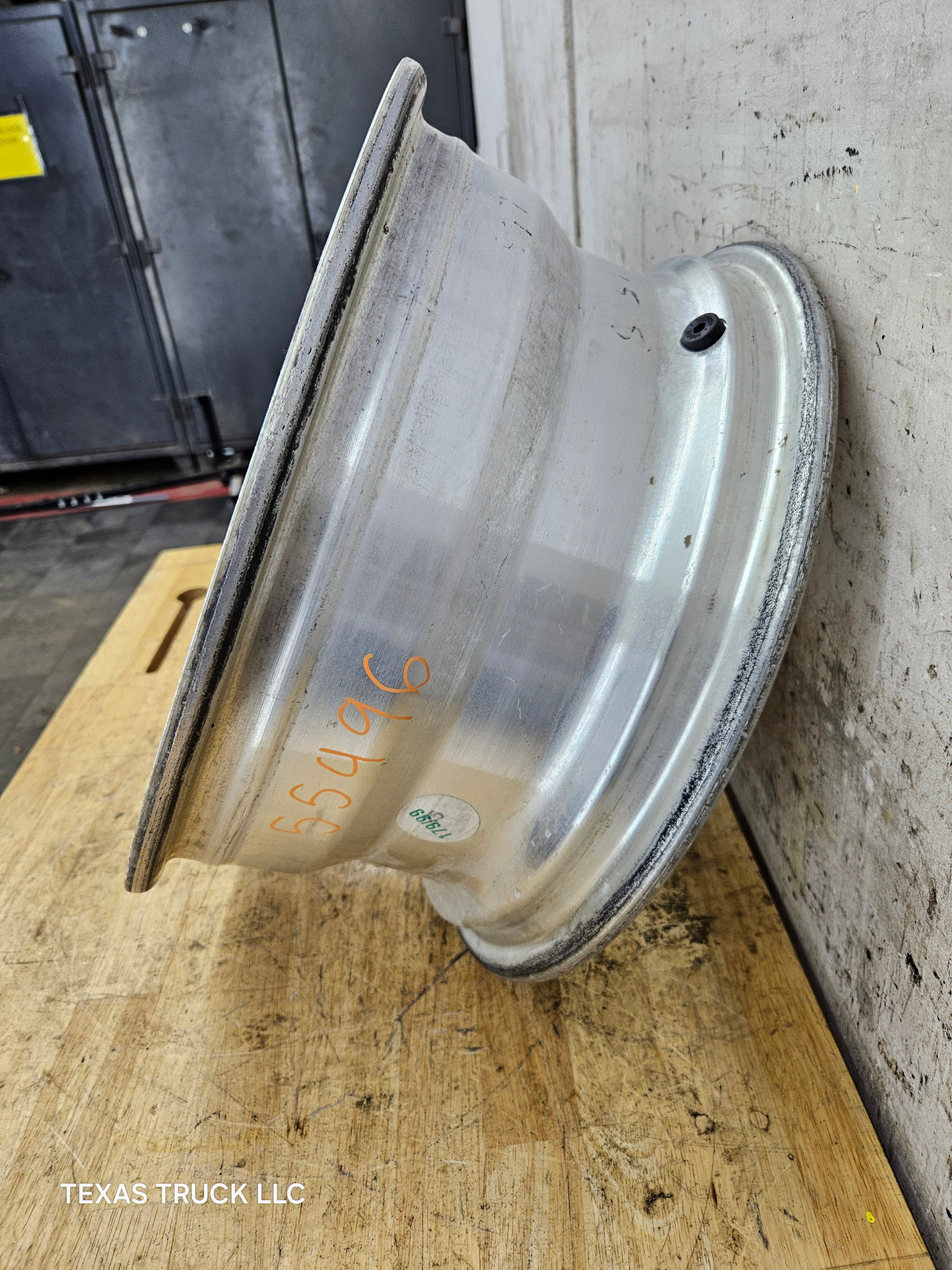 1999-2004 Ford F250 F350 Super Duty Excursion 16" "Brushed" Aluminum Wheel Rim