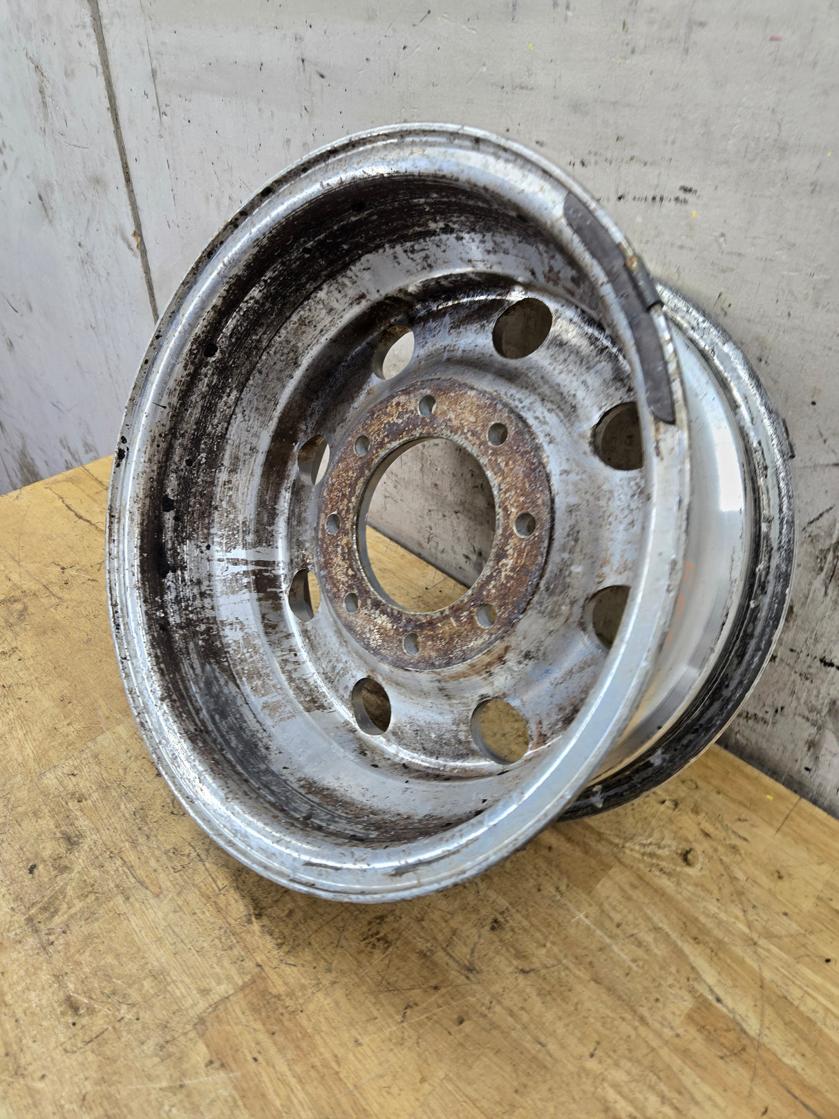 1999-2004 Ford F250 F350 Super Duty Excursion 16" "Brushed" Aluminum Wheel Rim