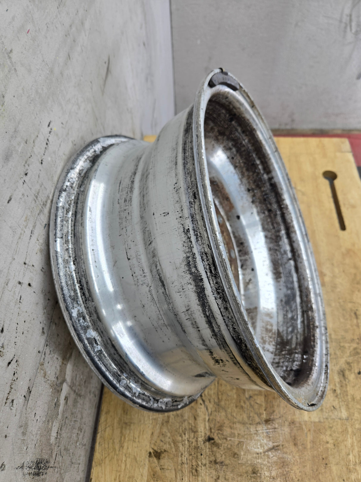 1999-2004 Ford F250 F350 Super Duty Excursion 16" "Brushed" Aluminum Wheel Rim