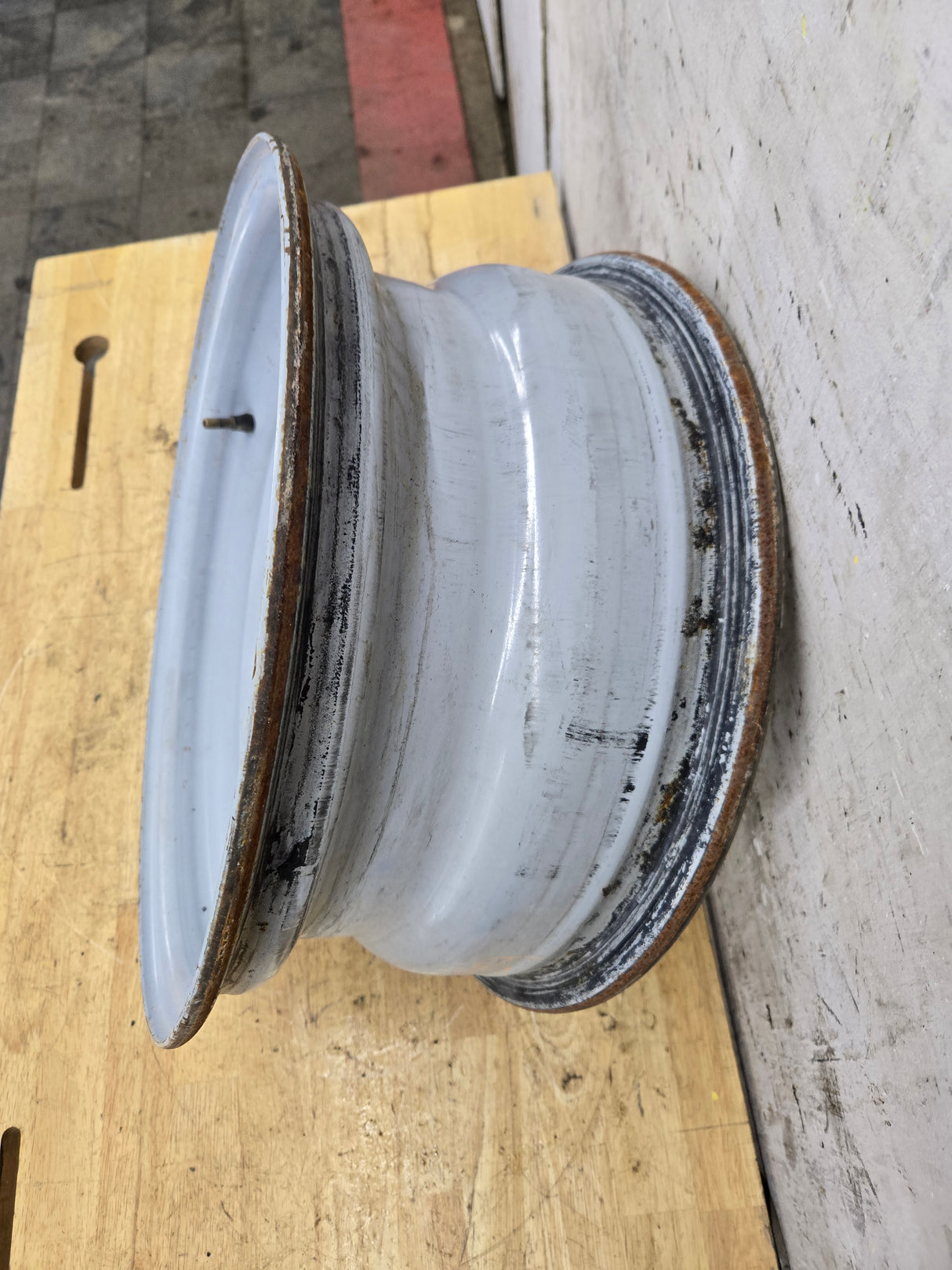 1999-2004 Ford F250 F350 Super Duty Excursion 16" Steel Wheel Rim