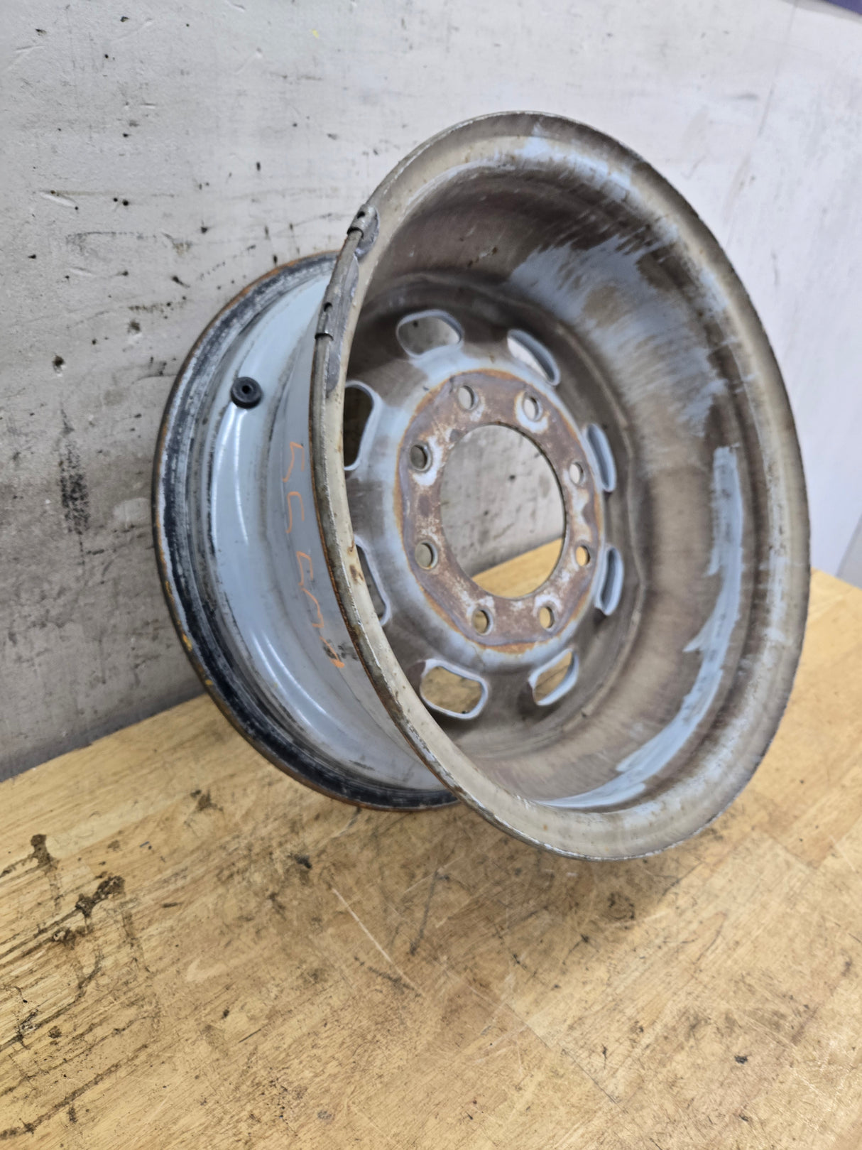 1999-2004 Ford F250 F350 Super Duty Excursion 16" Steel Wheel Rim