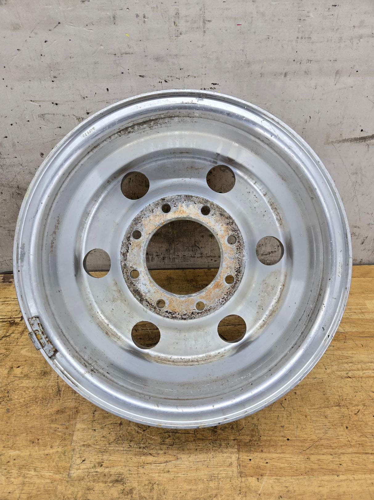 1999-2004 Ford F250 F350 Super Duty Excursion 16" Polished Aluminum Wheel Rim