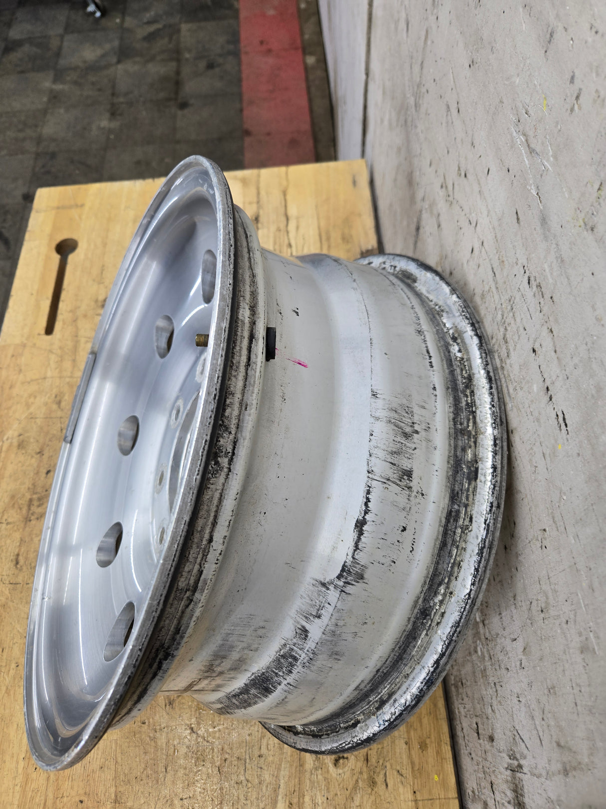 1999-2004 Ford F250 F350 Super Duty Excursion 16" "Brushed" Aluminum Wheel Rim