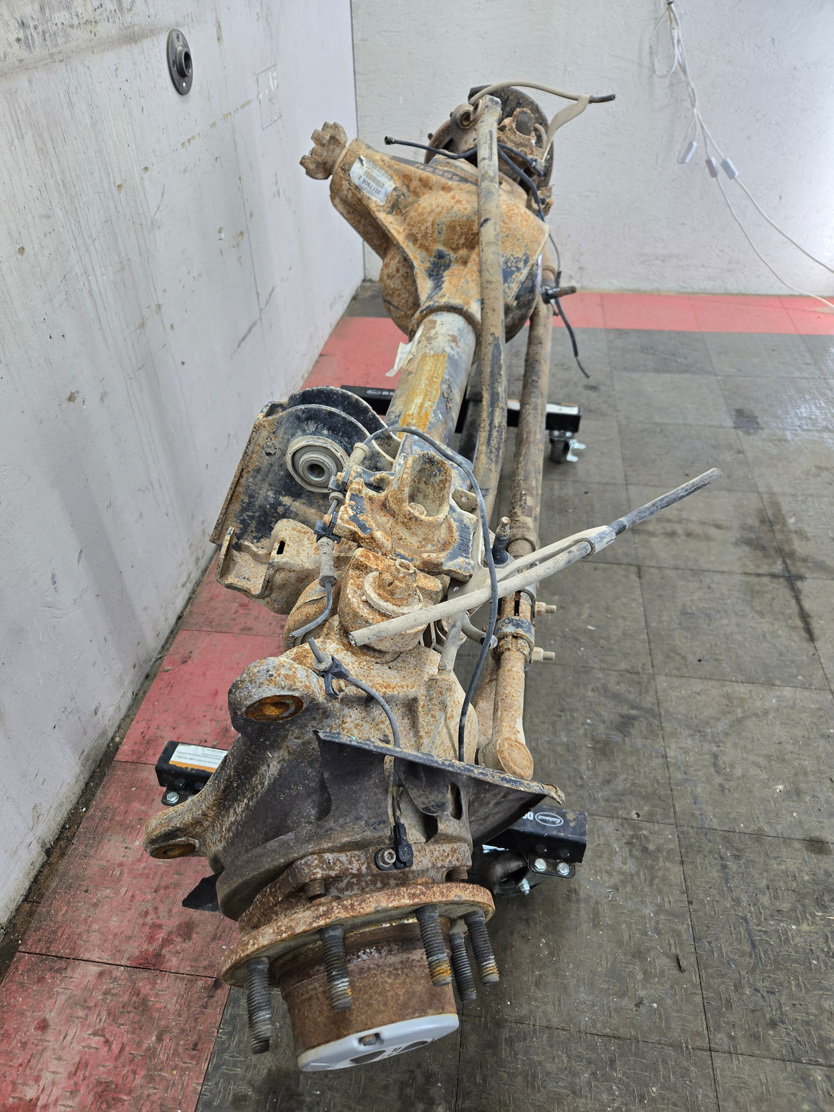 2013-2016 Ford Super Duty F250 F350 FRONT Axle 3.73 Gear Ratio 188k miles