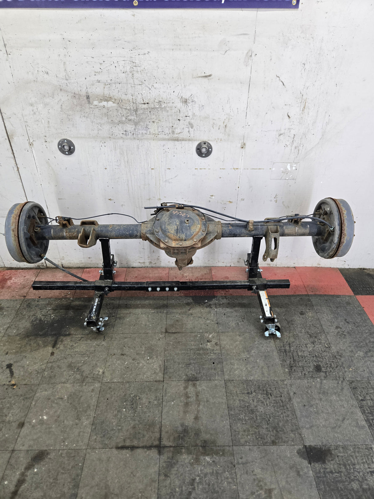 2009-2013 Chevrolet Silverado GMC Sierra 1500 Rear Axle 8.6" 3.42 Gear Ratio