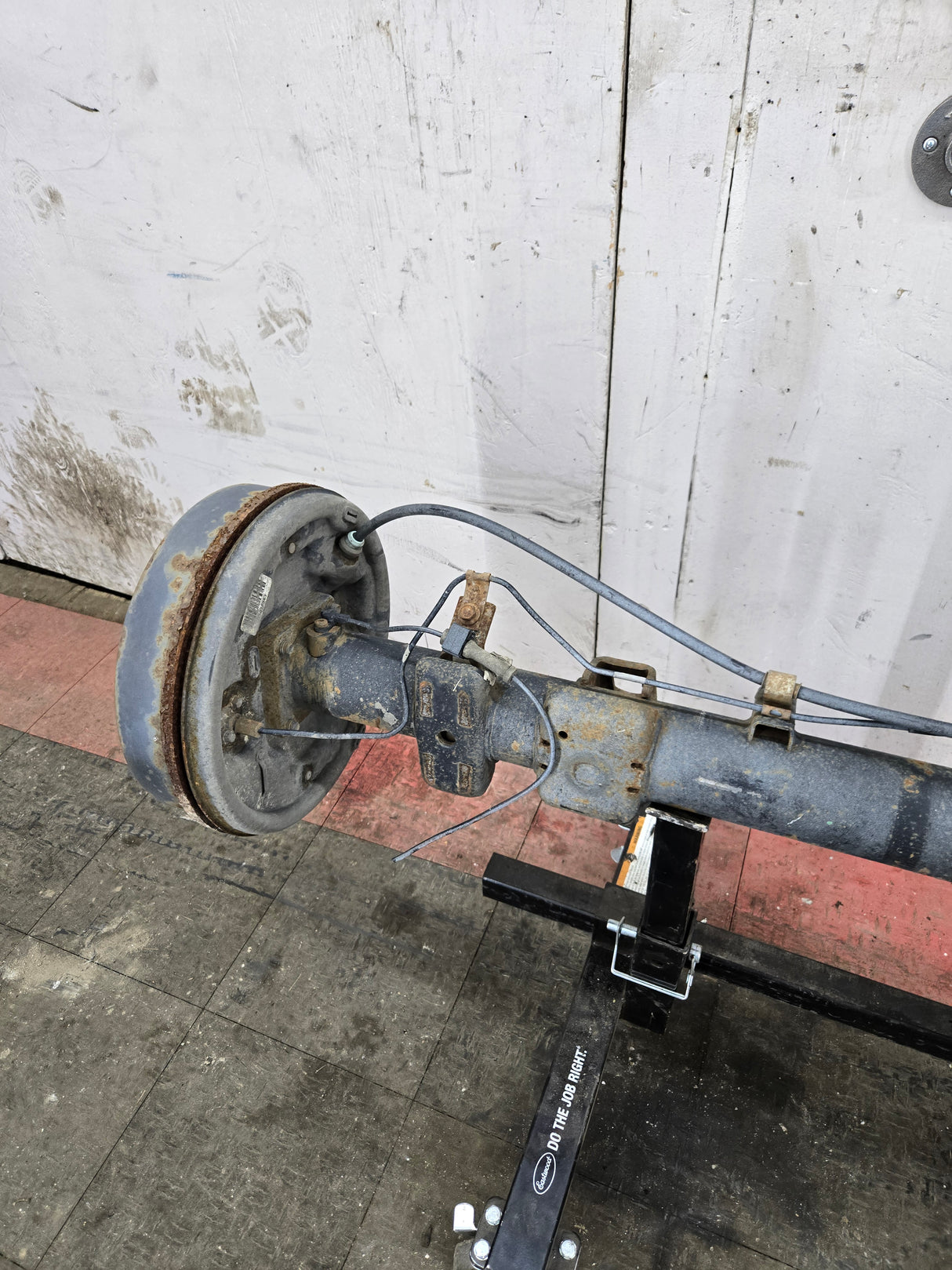 2009-2013 Chevrolet Silverado GMC Sierra 1500 Rear Axle 8.6" 3.42 Gear Ratio