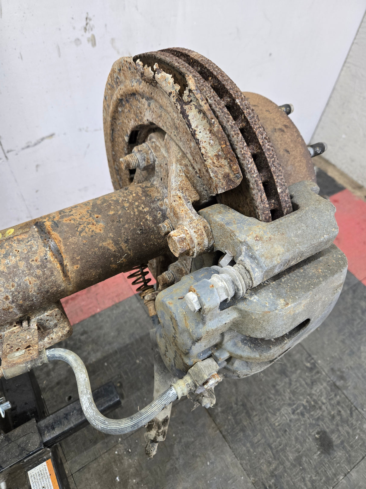 2005-2010 Ford Super Duty F250 F350 SRW Rear Axle 3.73 Gear Ratio 216k miles