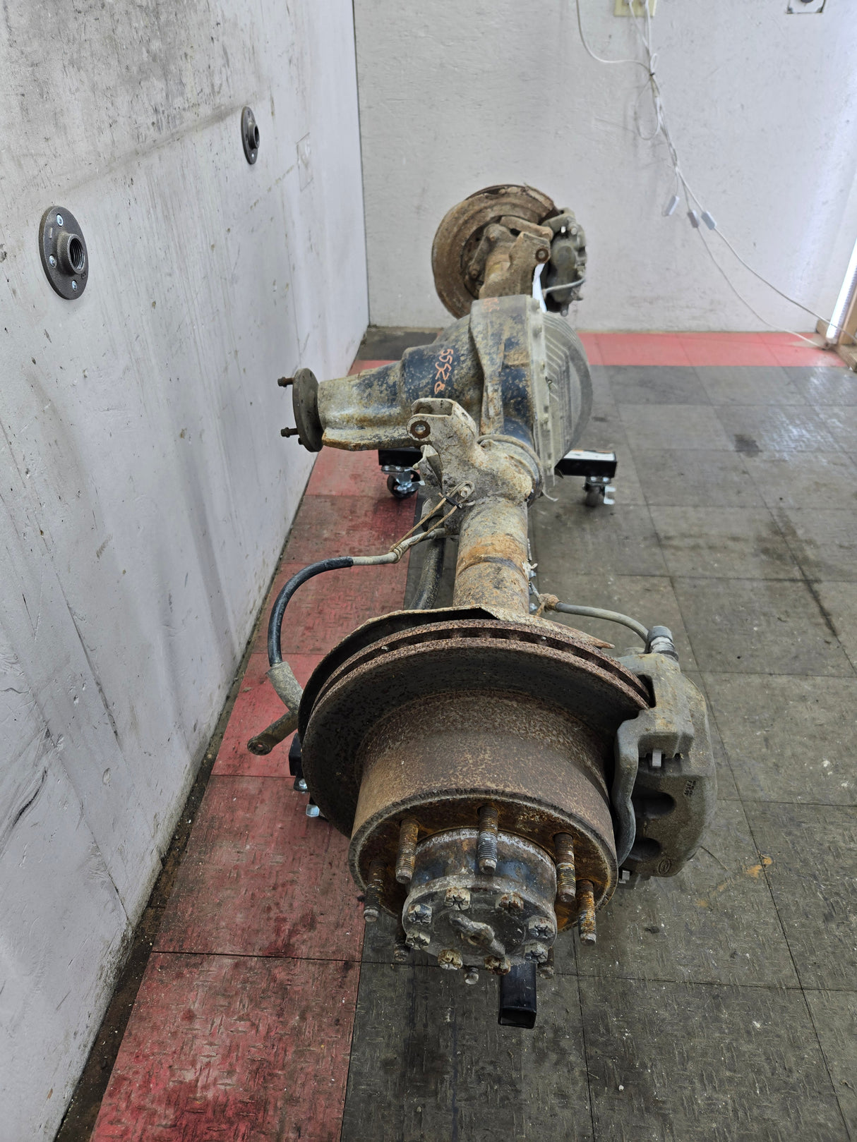 2005-2010 Ford Super Duty F250 F350 SRW Rear Axle 3.73 Gear Ratio 216k miles