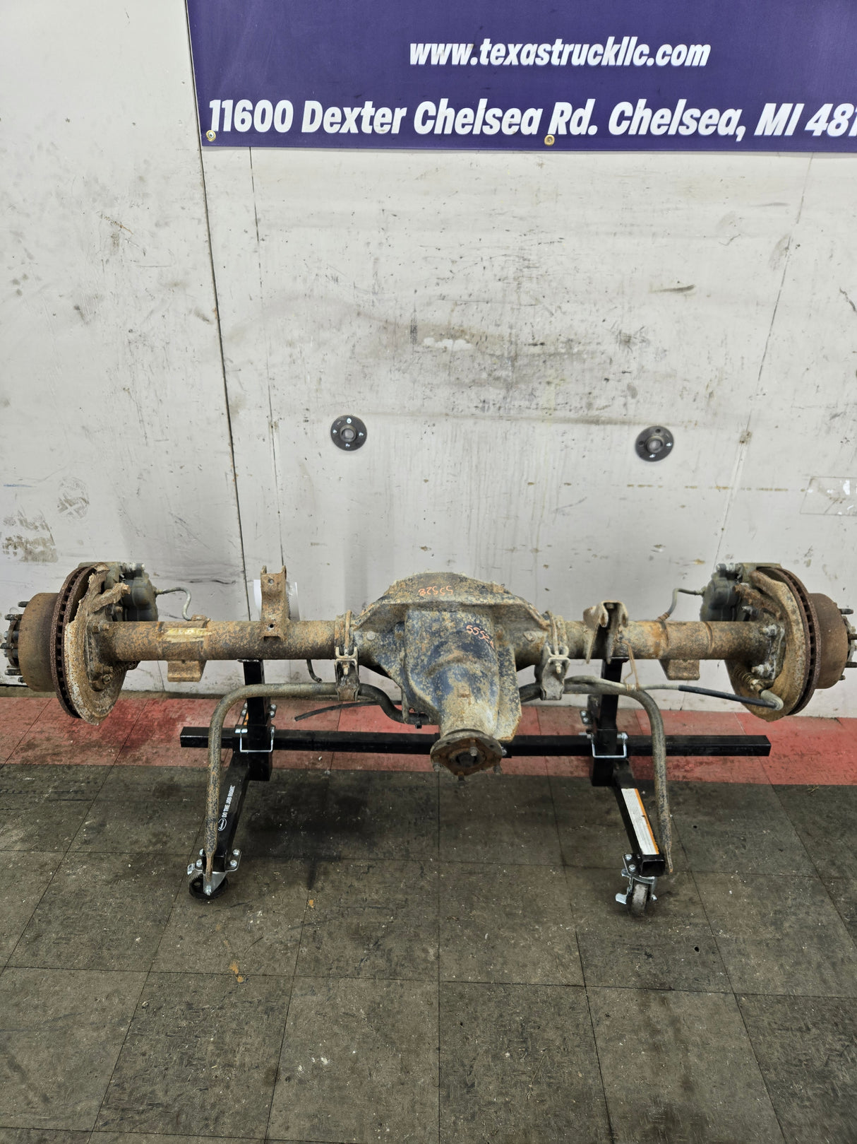 2005-2010 Ford Super Duty F250 F350 SRW Rear Axle 3.73 Gear Ratio 216k miles