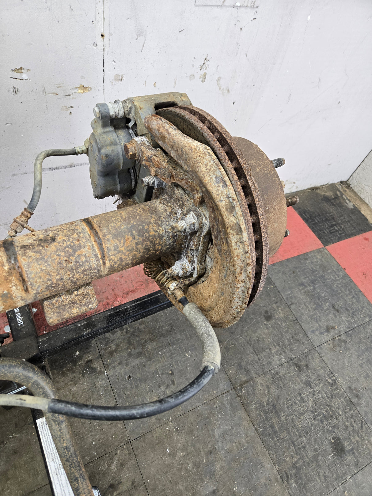 2005-2010 Ford Super Duty F250 F350 SRW Rear Axle 3.73 Gear Ratio 216k miles