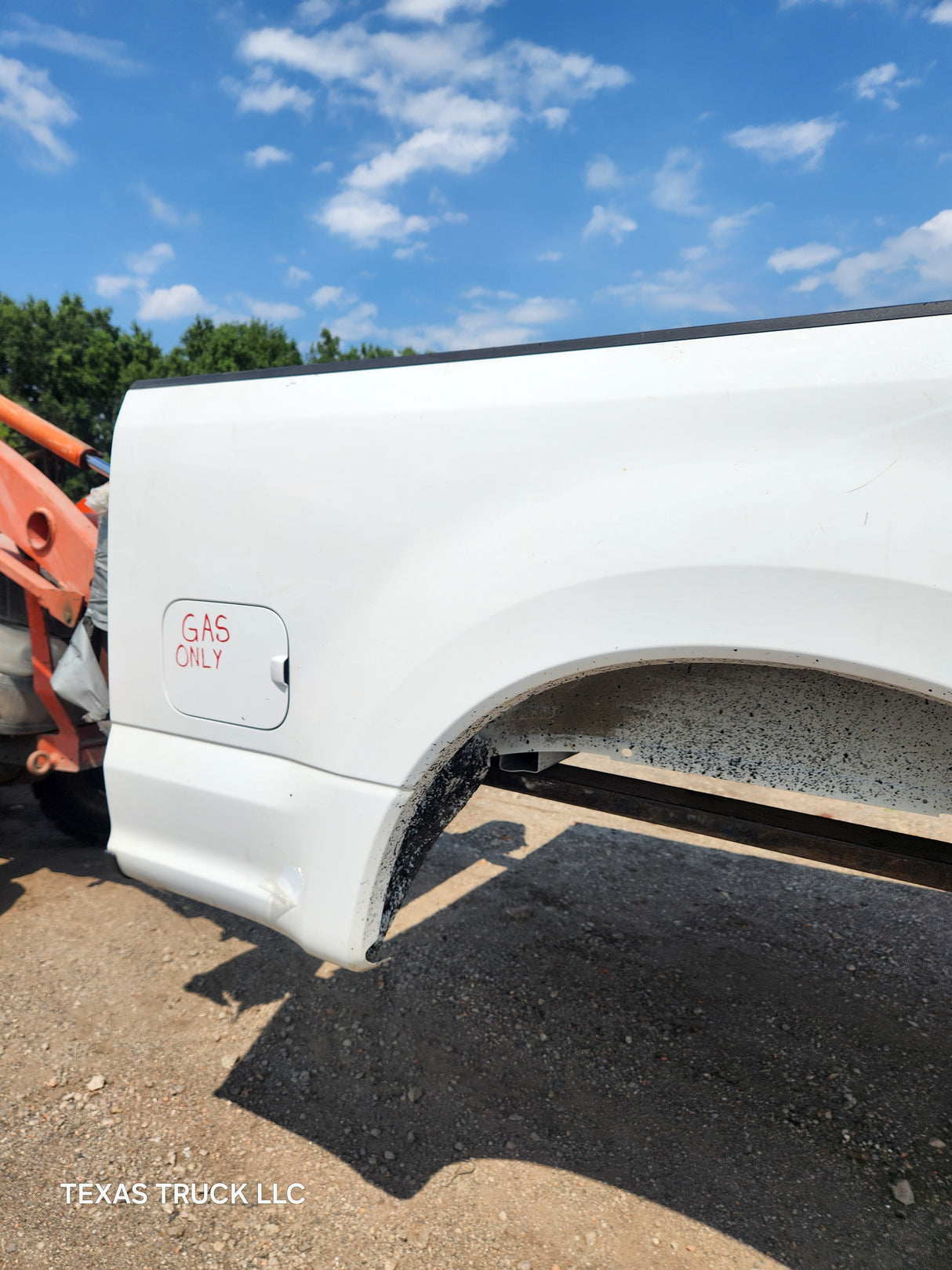 2017-2022 Ford F250 F350 Super Duty 6' 9" Short Truck Bed - Oxford White