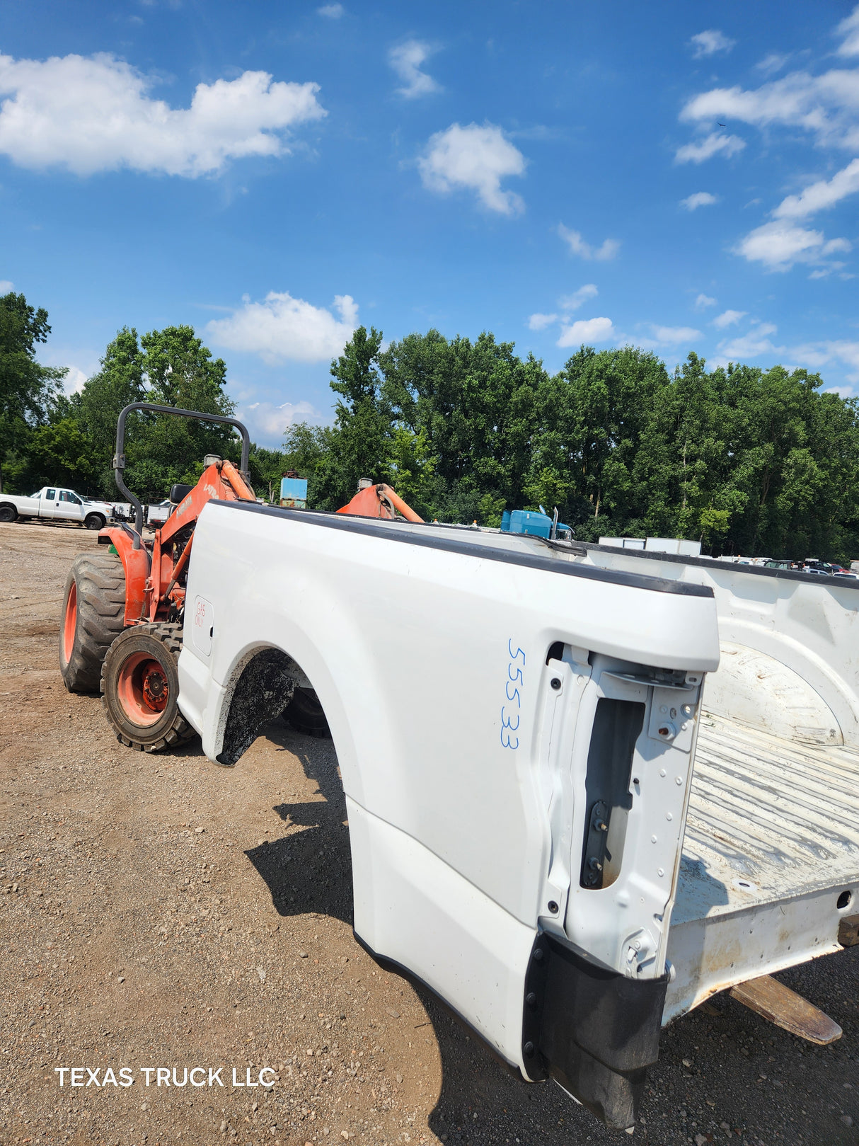 2017-2022 Ford F250 F350 Super Duty 6' 9" Short Truck Bed - Oxford White