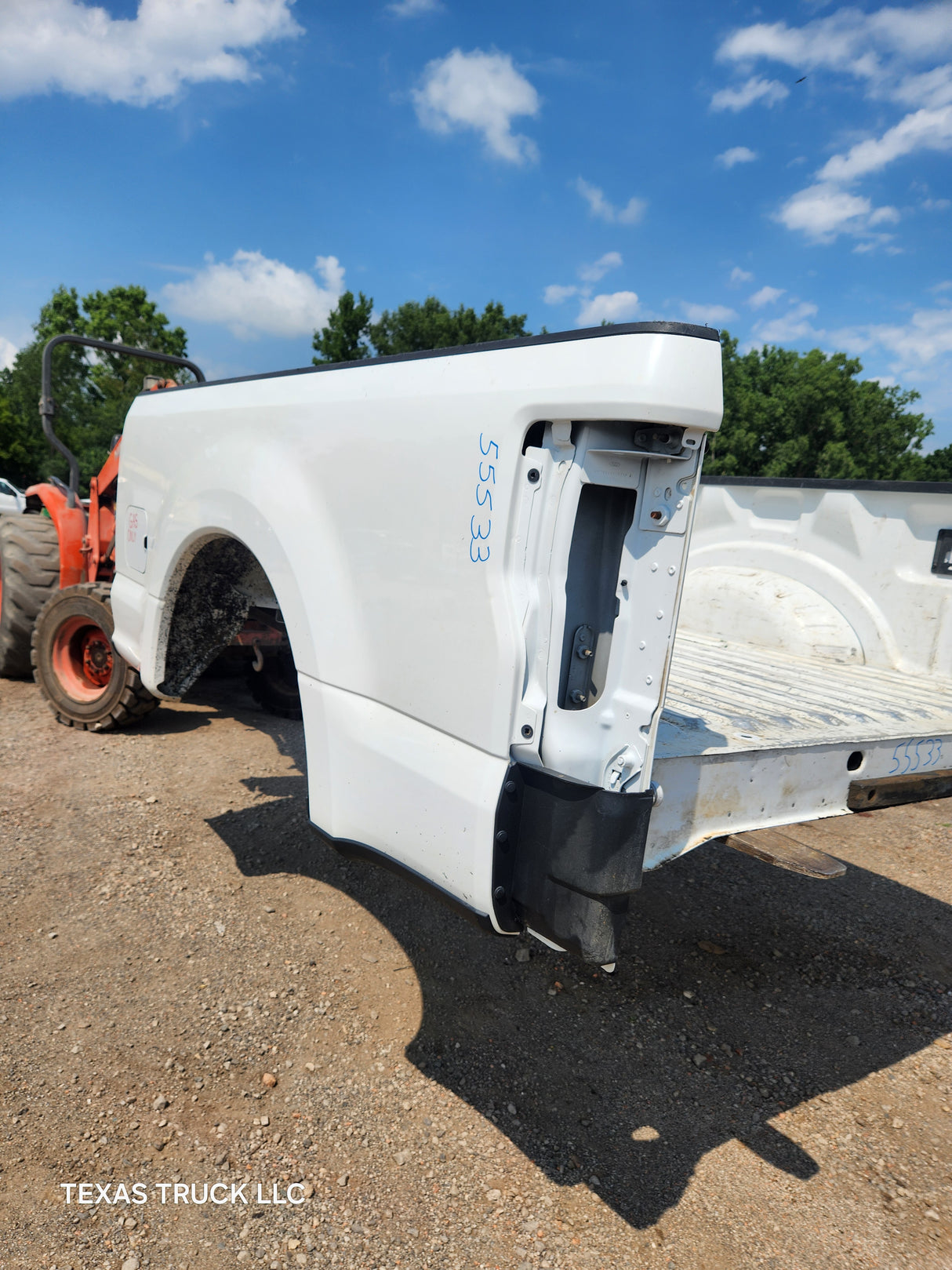 2017-2022 Ford F250 F350 Super Duty 6' 9" Short Truck Bed - Oxford White