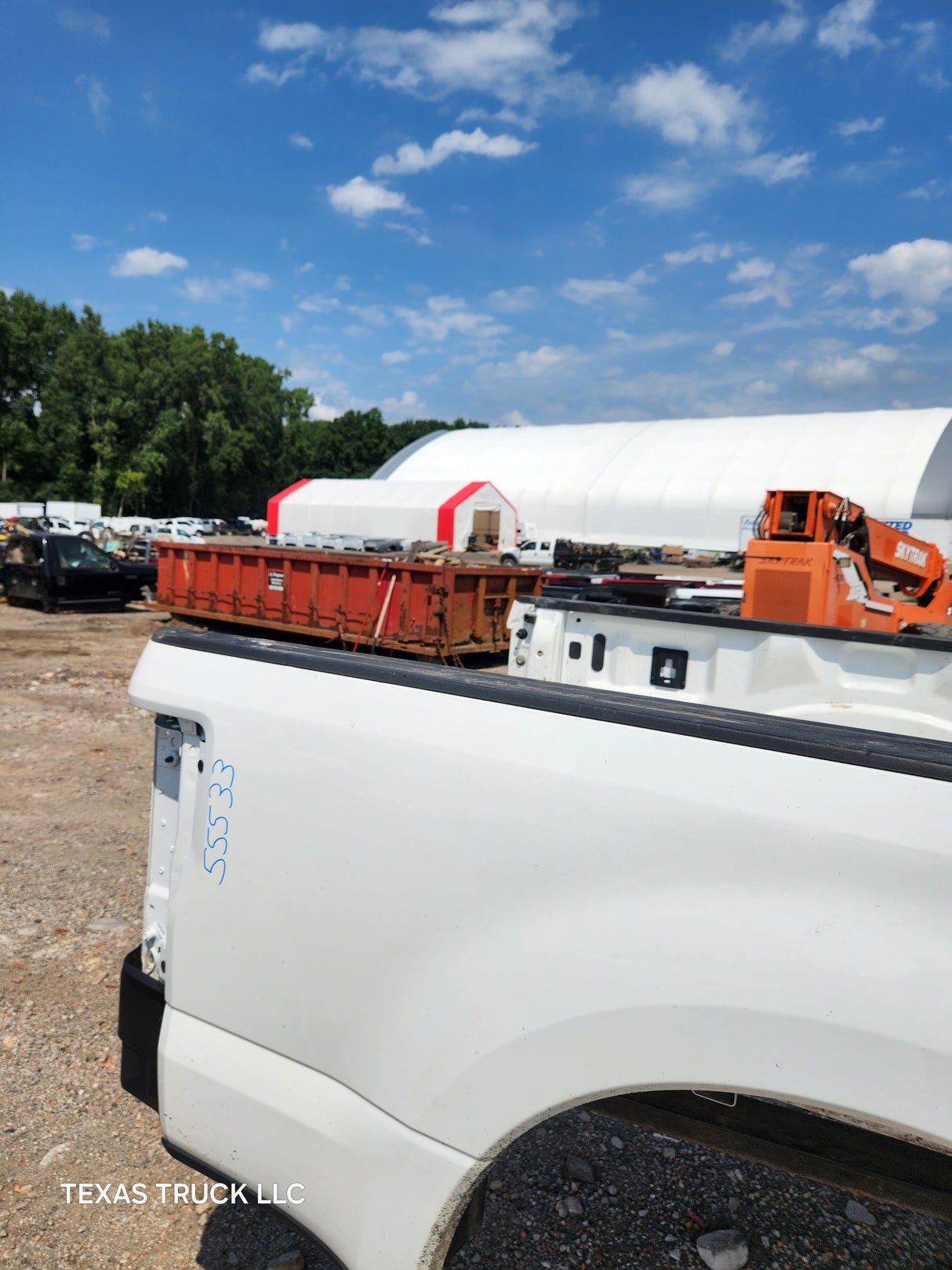 2017-2022 Ford F250 F350 Super Duty 6' 9" Short Truck Bed - Oxford White