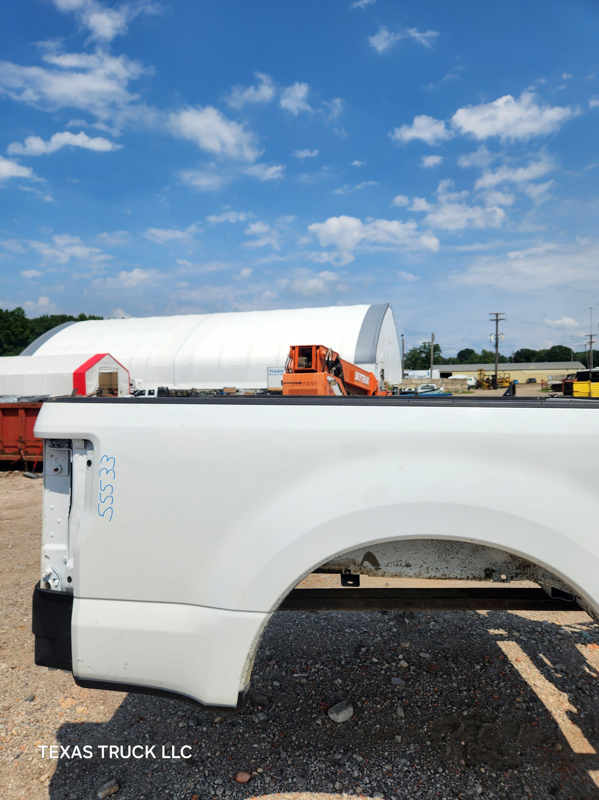 2017-2022 Ford F250 F350 Super Duty 6' 9" Short Truck Bed - Oxford White