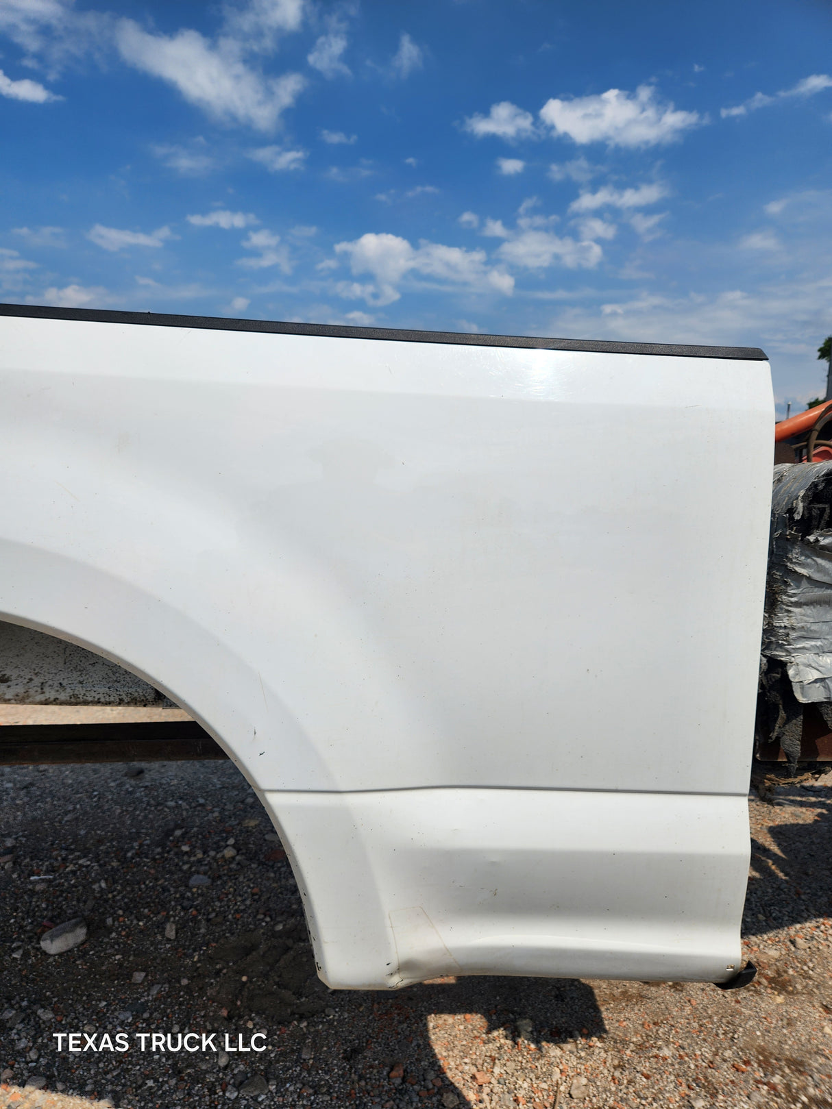 2017-2022 Ford F250 F350 Super Duty 6' 9" Short Truck Bed - Oxford White