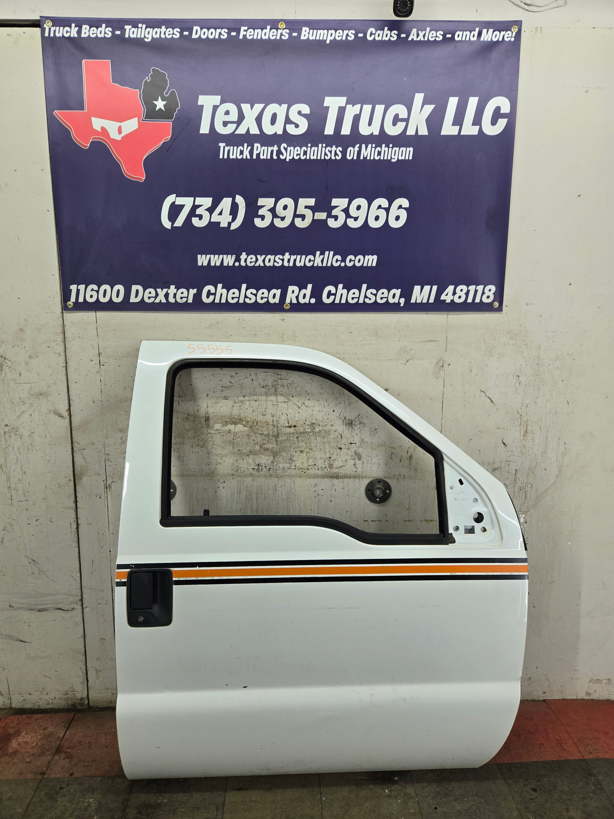 2012-2016 Ford Super Duty Passenger Side Front Door RH F250 F350 F450 F550 - Oxford White
