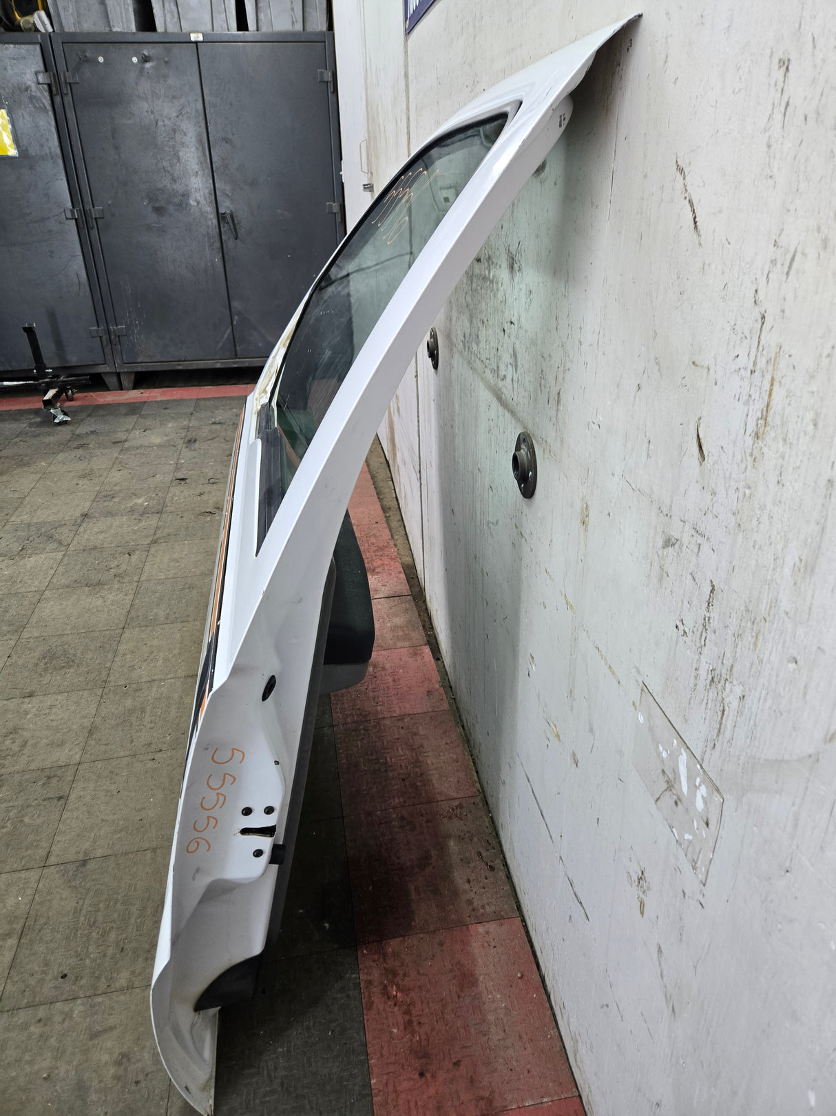 2012-2016 Ford Super Duty LH Driver Side Front Door F250 F350 F450 F550 - Oxford White