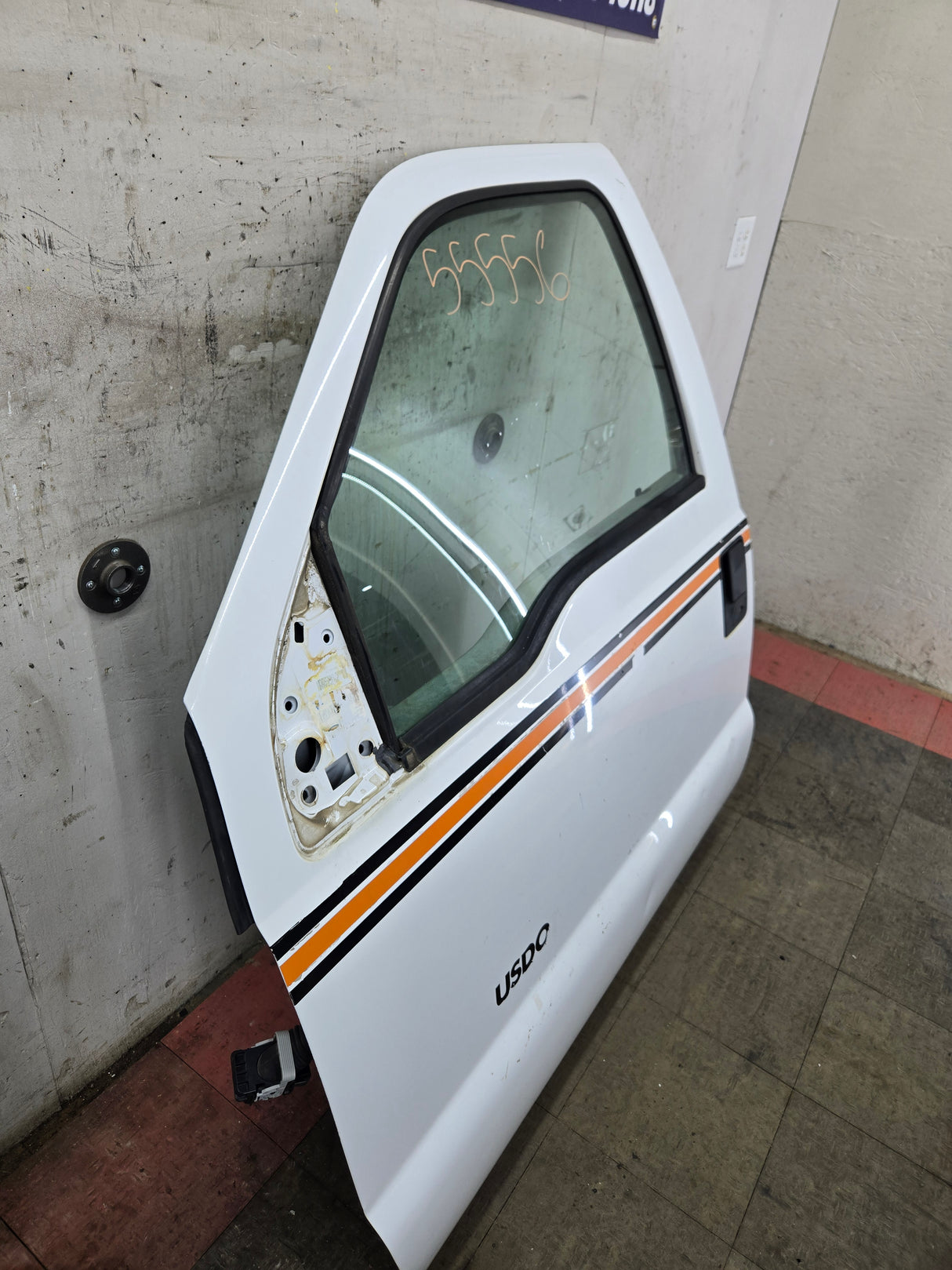 2012-2016 Ford Super Duty LH Driver Side Front Door F250 F350 F450 F550 - Oxford White
