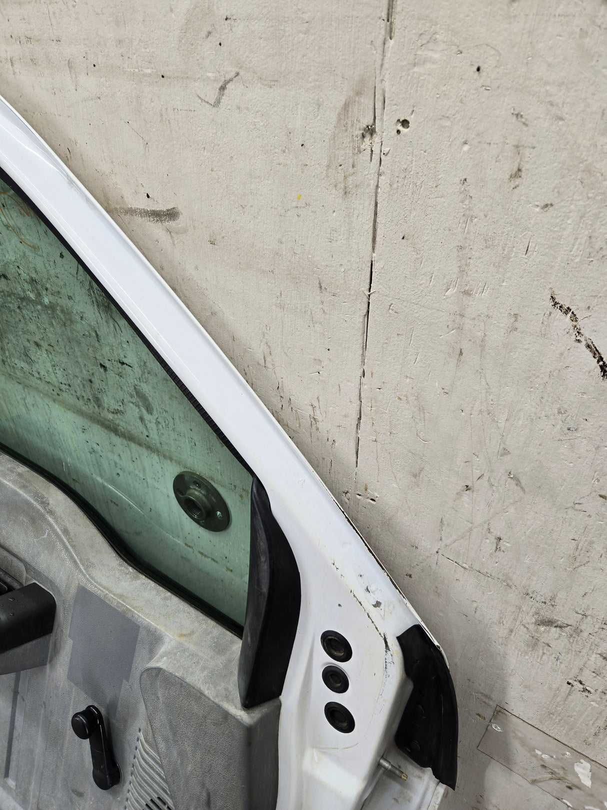 2012-2016 Ford Super Duty LH Driver Side Front Door F250 F350 F450 F550 - Oxford White