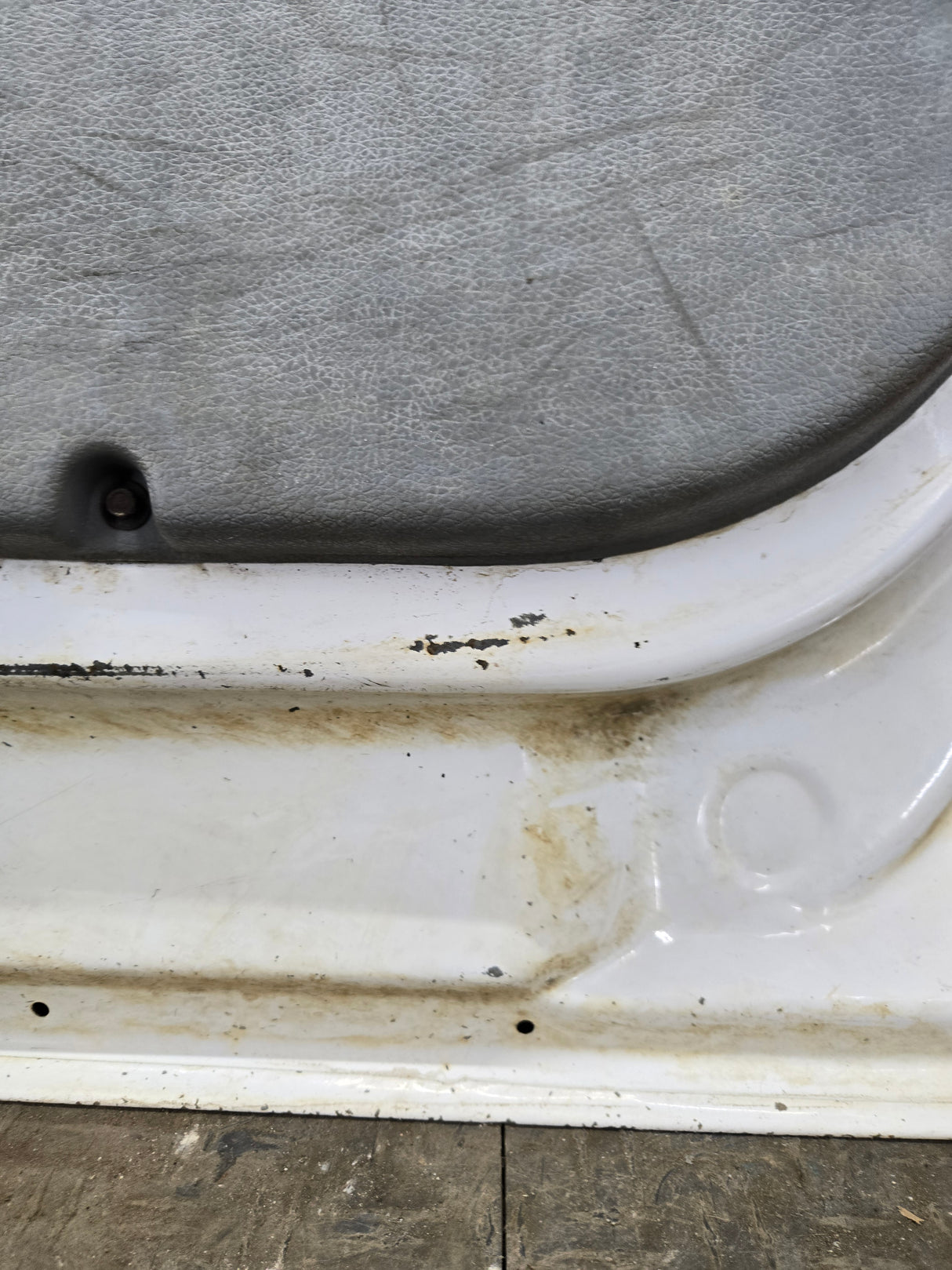 2012-2016 Ford Super Duty LH Driver Side Front Door F250 F350 F450 F550 - Oxford White