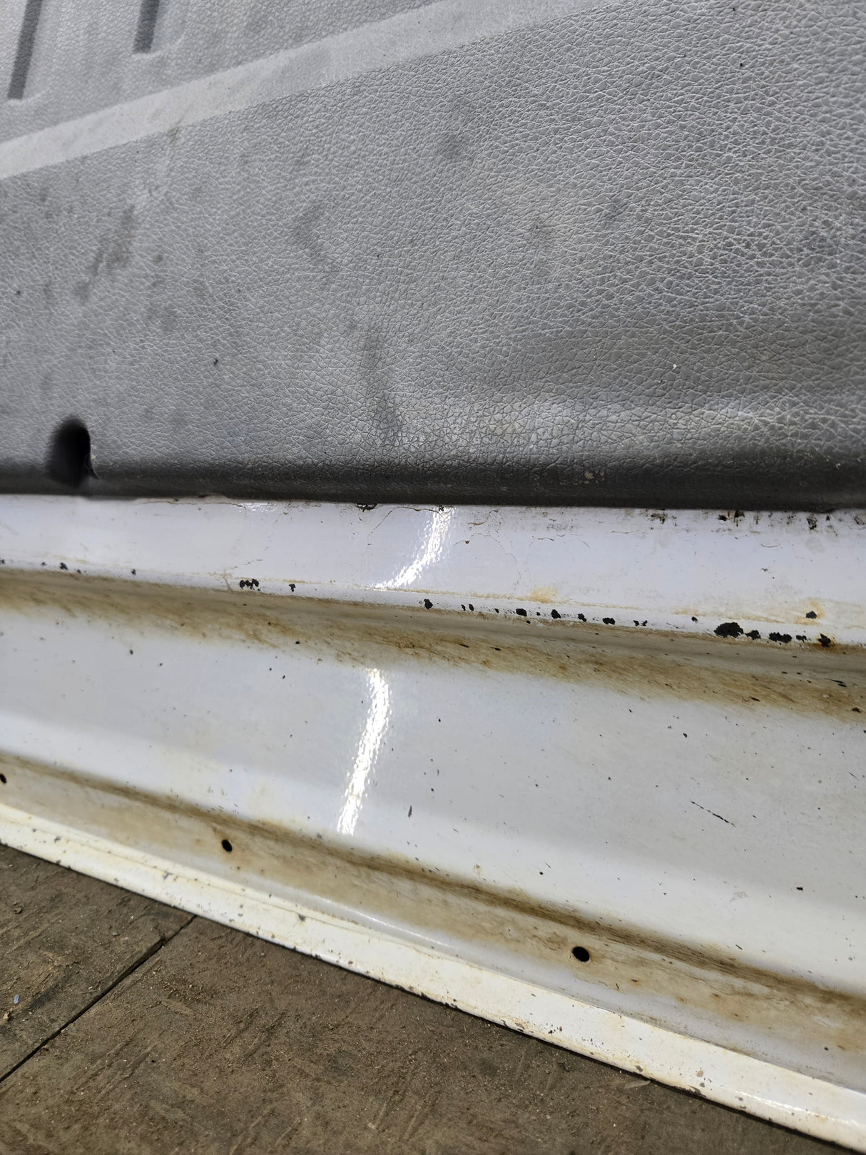 2012-2016 Ford Super Duty LH Driver Side Front Door F250 F350 F450 F550 - Oxford White