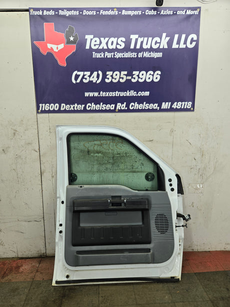 1999-2011 Ford Super Duty LH Front Driver Side Door F250 F350 F450 F550 Oxford White