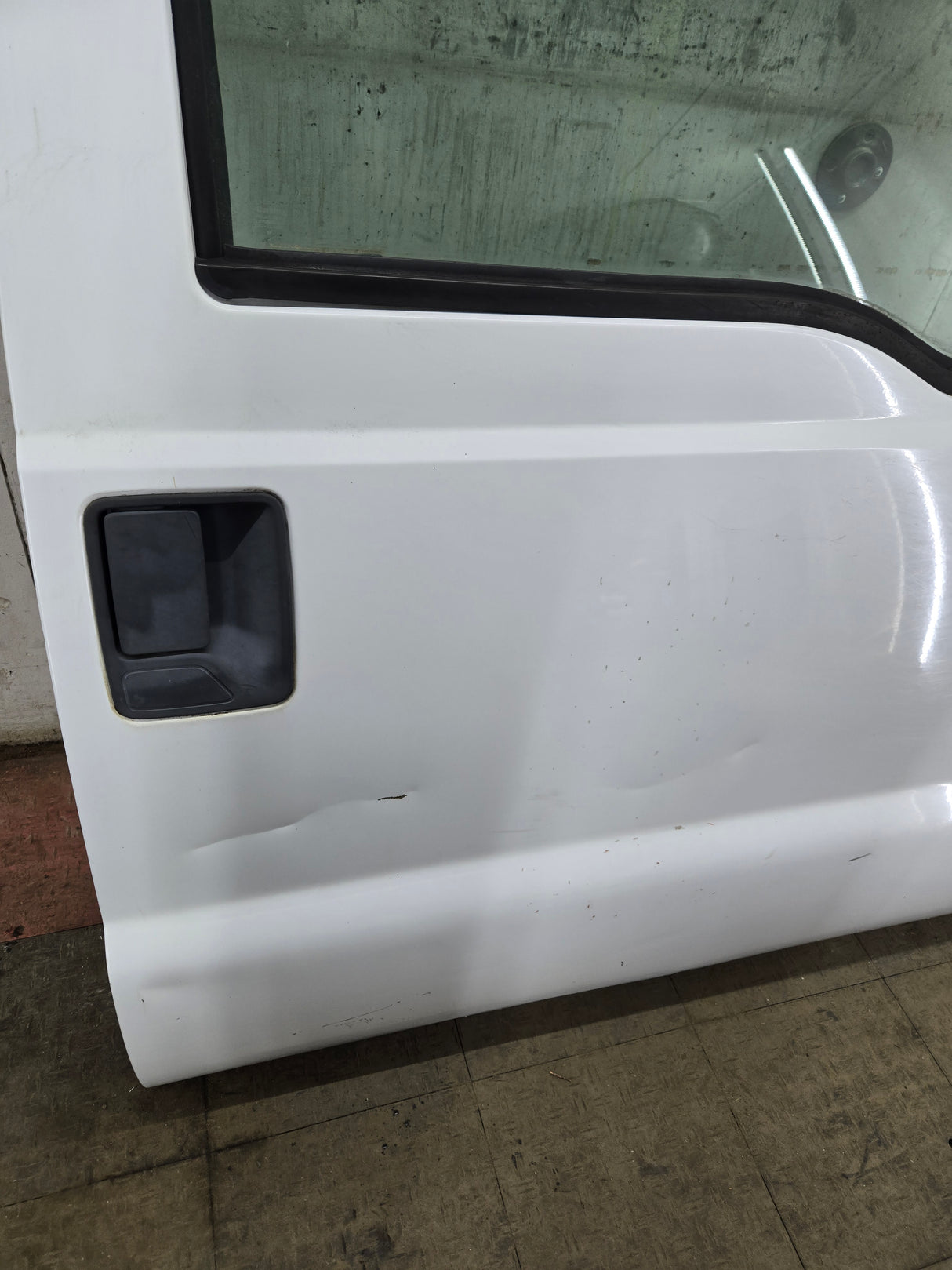 1999-2011 Ford Super Duty / Excursion Front Passenger RH Door F250 F350 F450 F550 - Oxford White