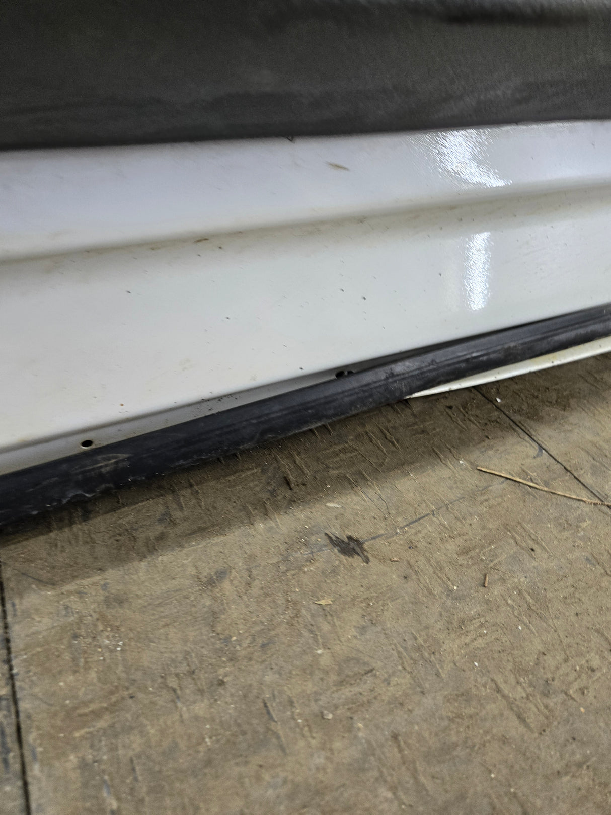 1999-2011 Ford Super Duty / Excursion Front Passenger RH Door F250 F350 F450 F550 - Oxford White