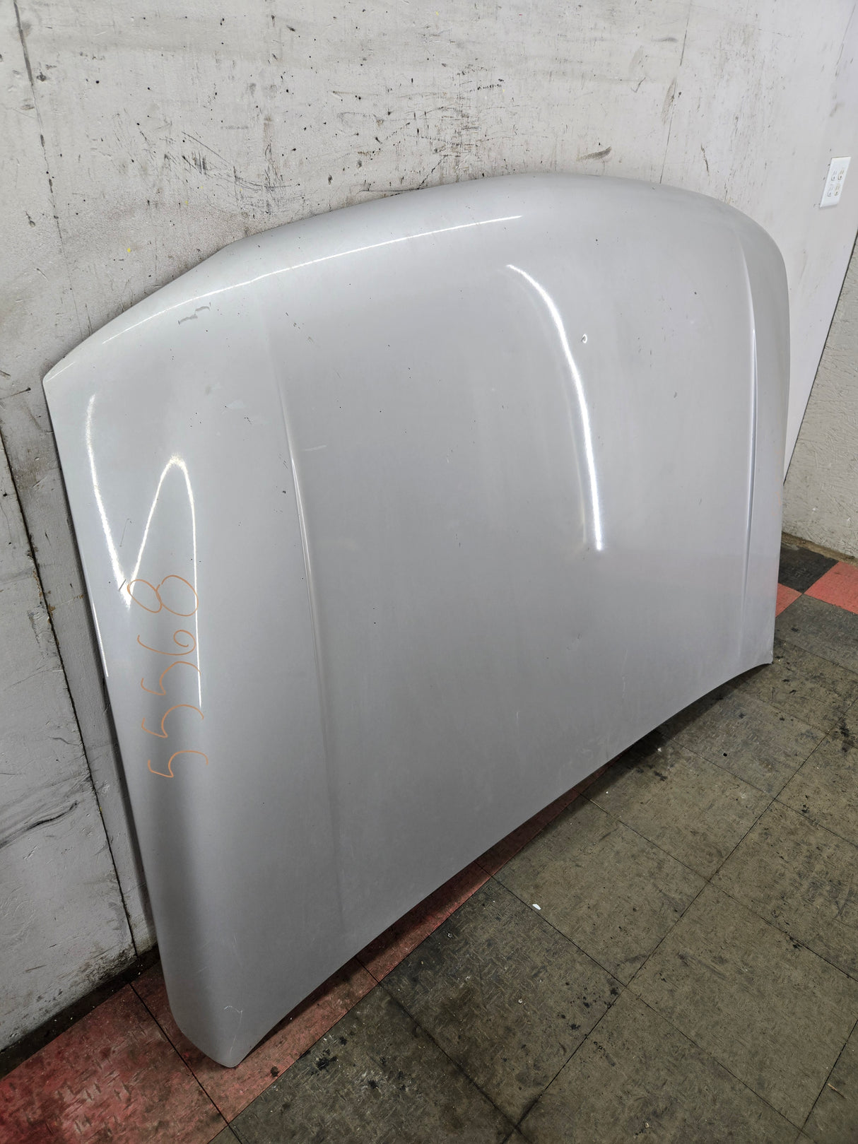 1999-2006 GMC Sierra 1500 2500 3500 Hood - Pewter