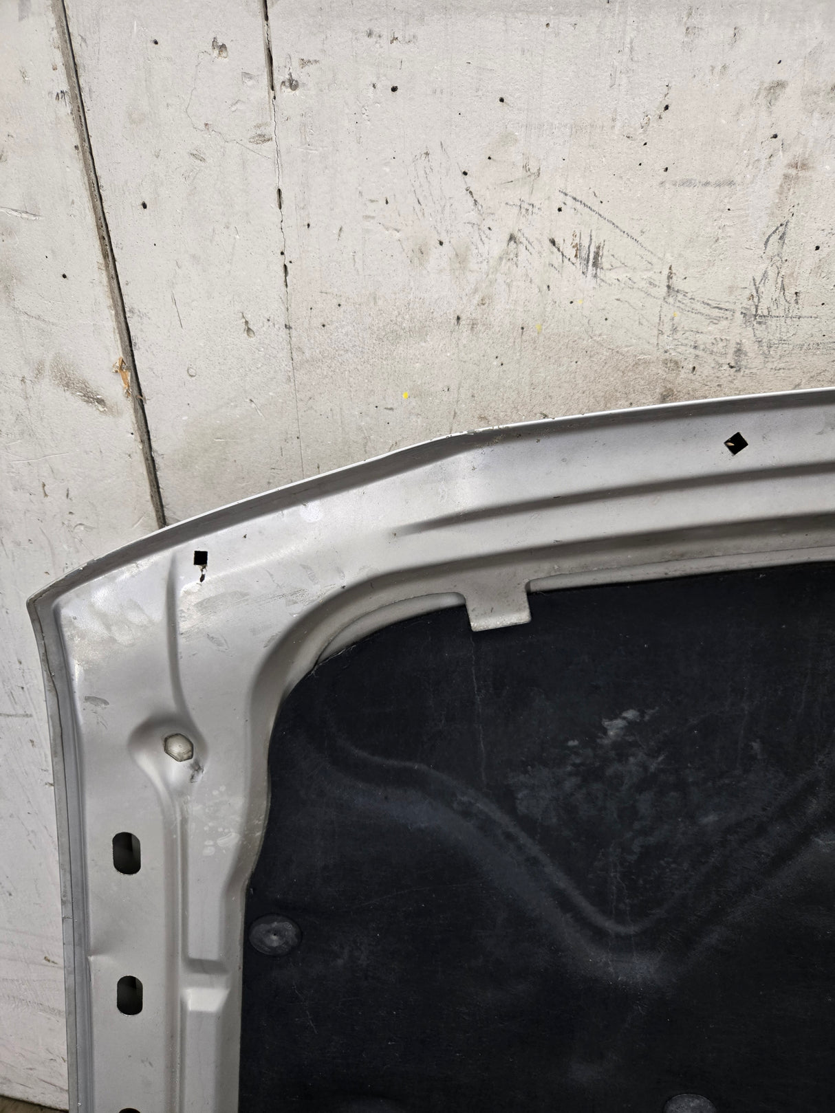 1999-2006 GMC Sierra 1500 2500 3500 Hood - Pewter