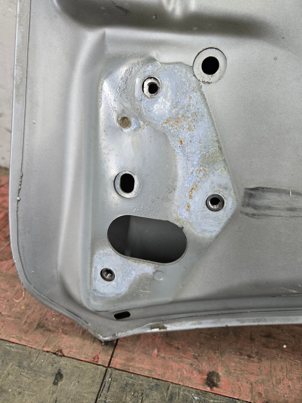 1999-2006 GMC Sierra 1500 2500 3500 Hood - Pewter
