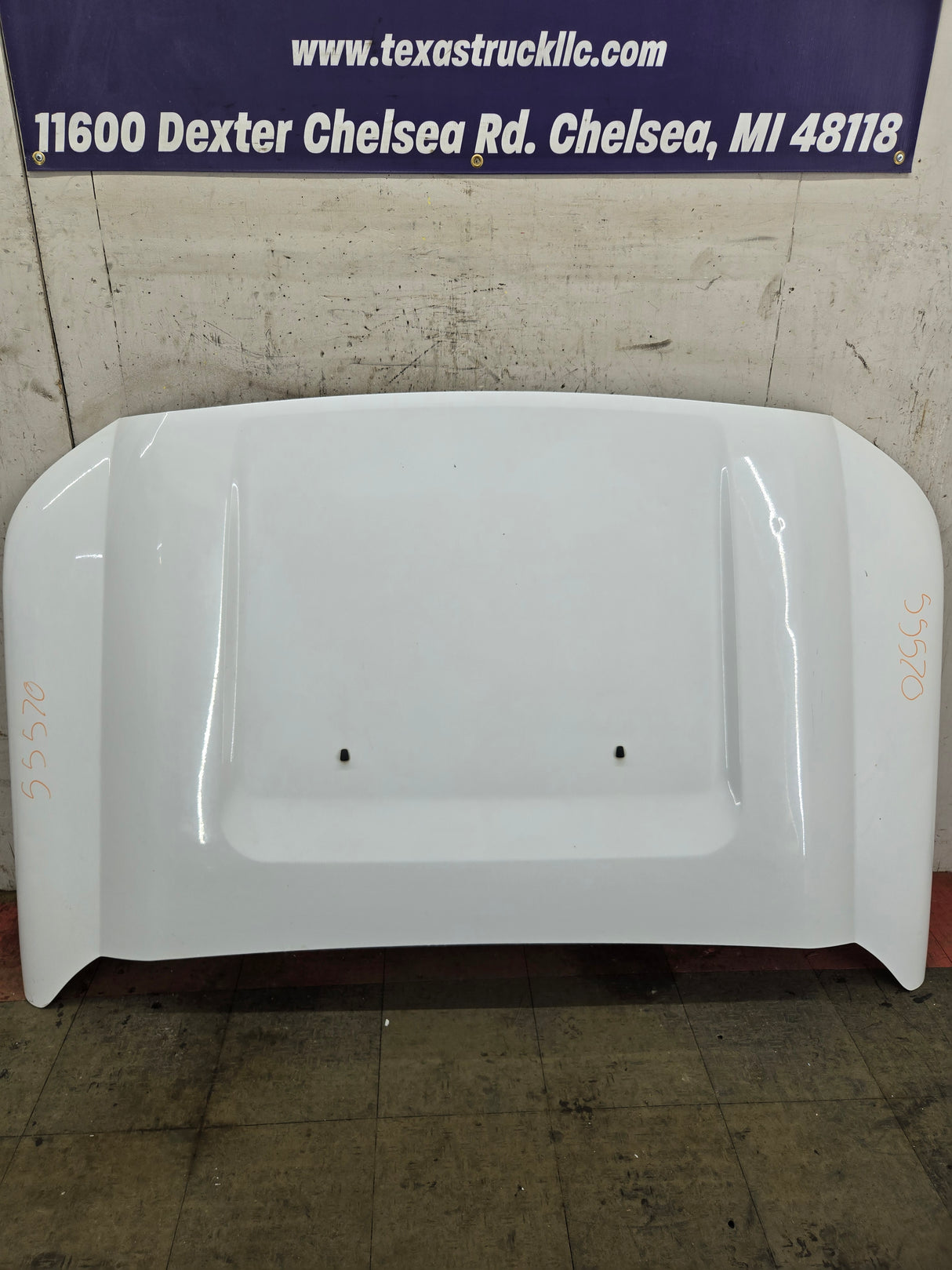 2011-2016 Ford Super Duty Hood F250 F350 F450 F550 - White