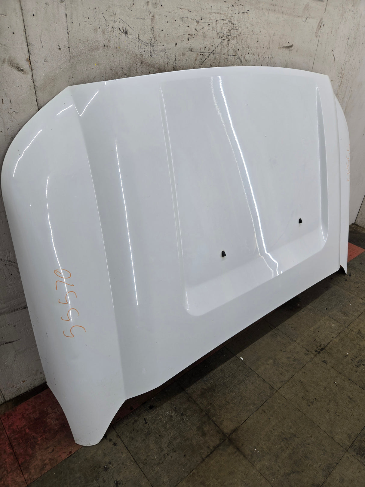 2011-2016 Ford Super Duty Hood F250 F350 F450 F550 - White