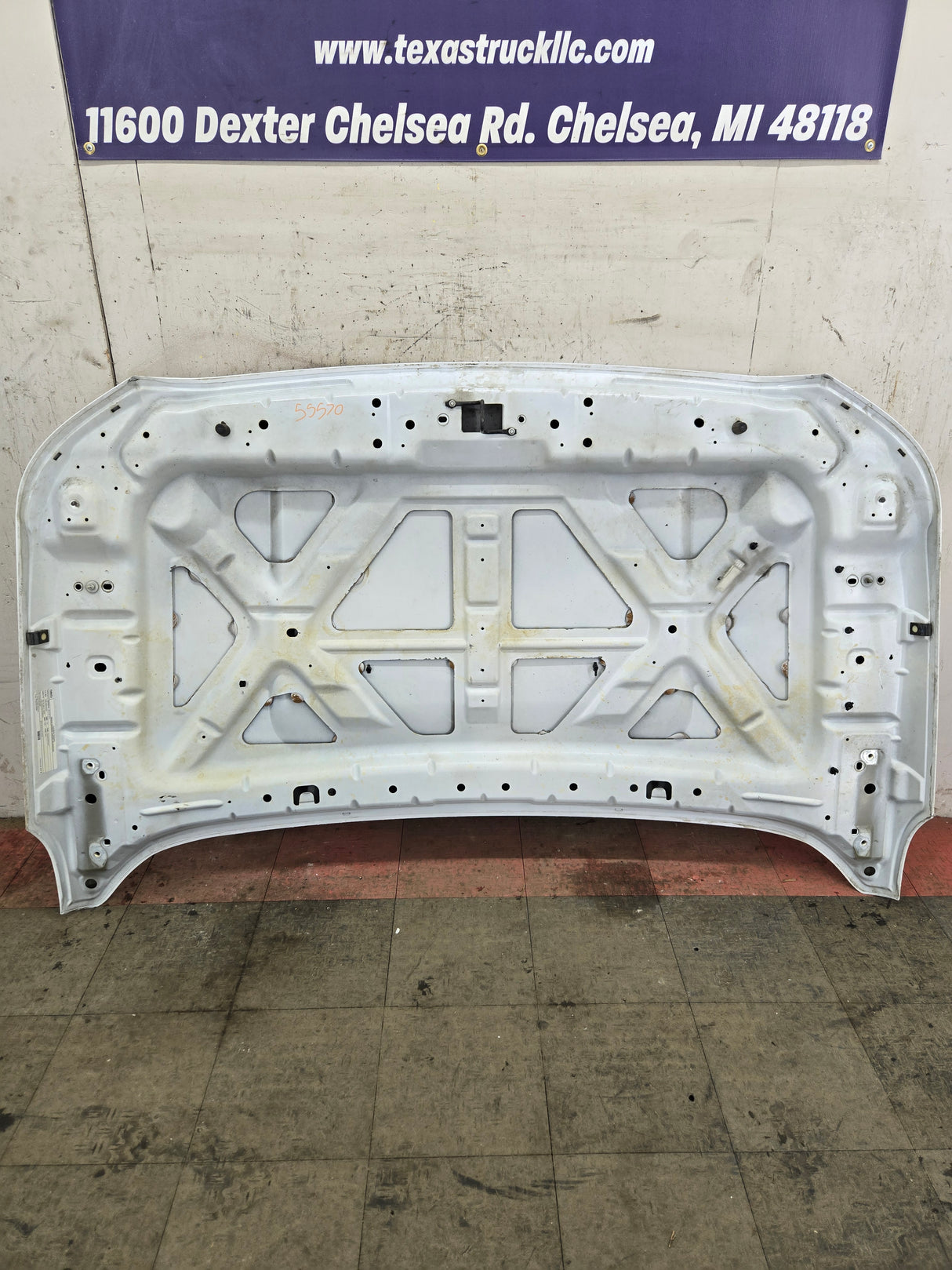 2011-2016 Ford Super Duty Hood F250 F350 F450 F550 - White